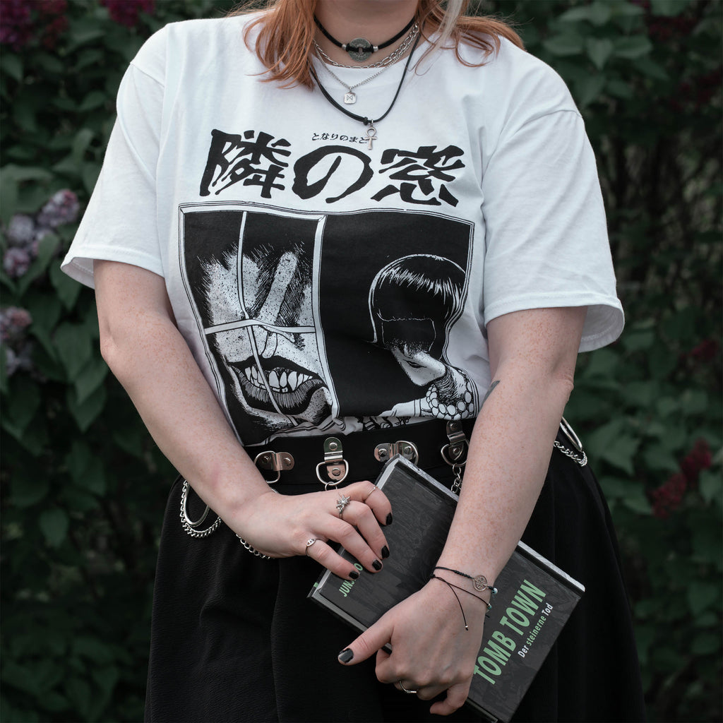Imagen del producto Junji Ito - Camiseta blanca de ventana