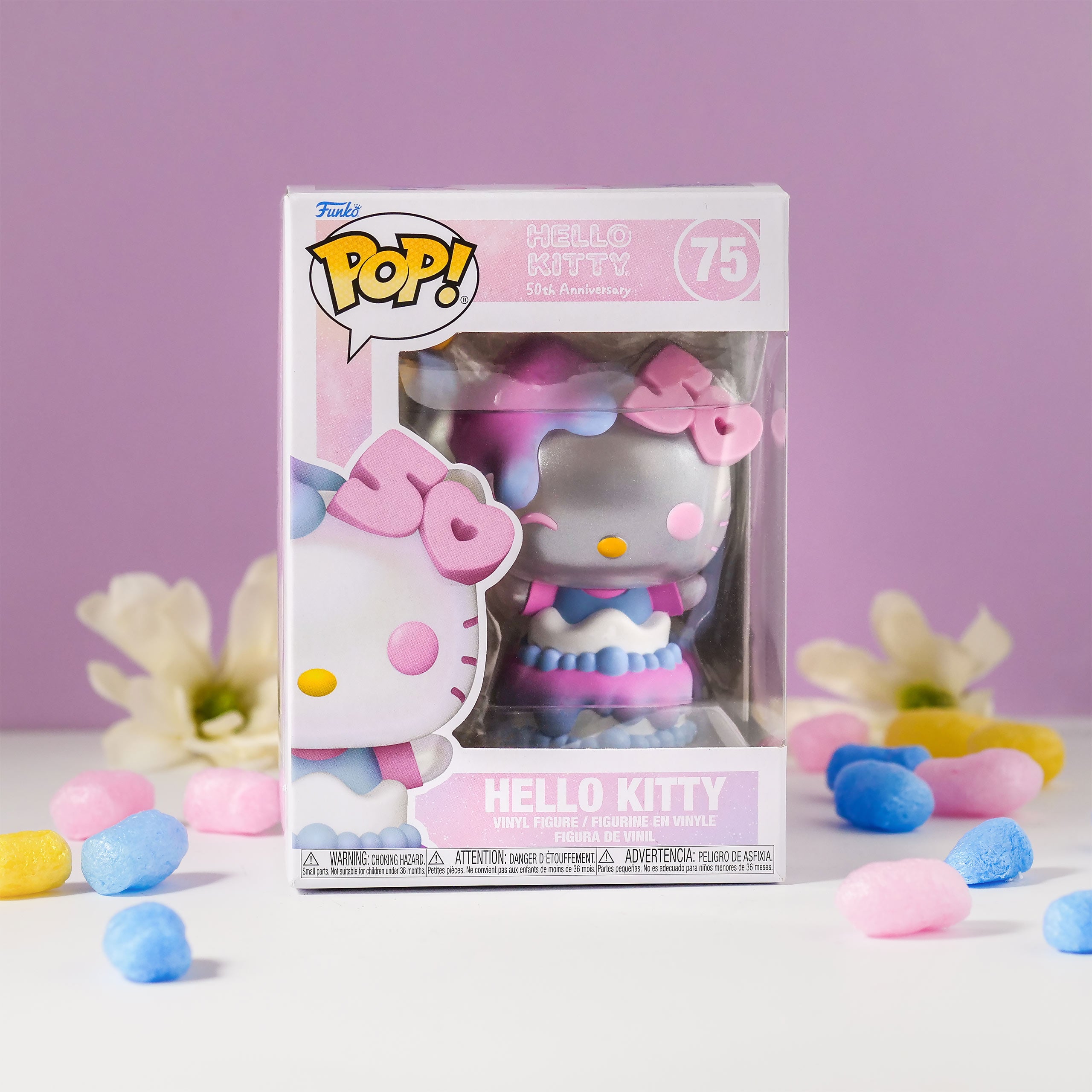 Imagen del producto Figura Funko Pop Hello Kitty con pastel 50 aniversario