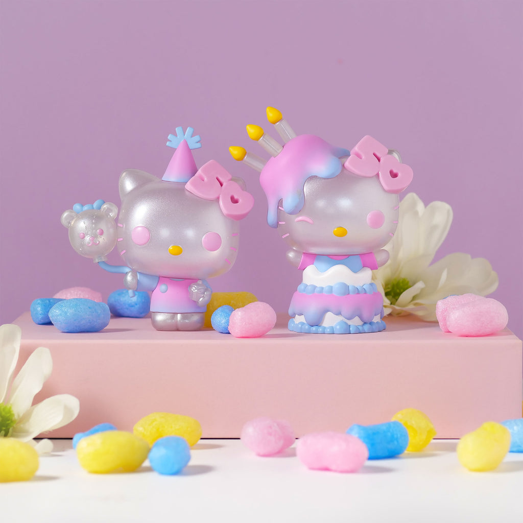 Imagen del producto Figura Funko Pop Hello Kitty con pastel 50 aniversario