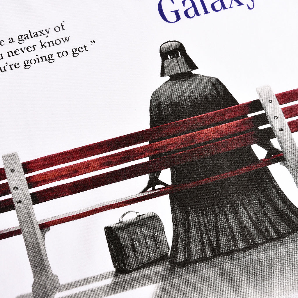 Imagen del producto Camiseta Dark Lord is Forrest Galaxy para fans de Star Wars blanca
