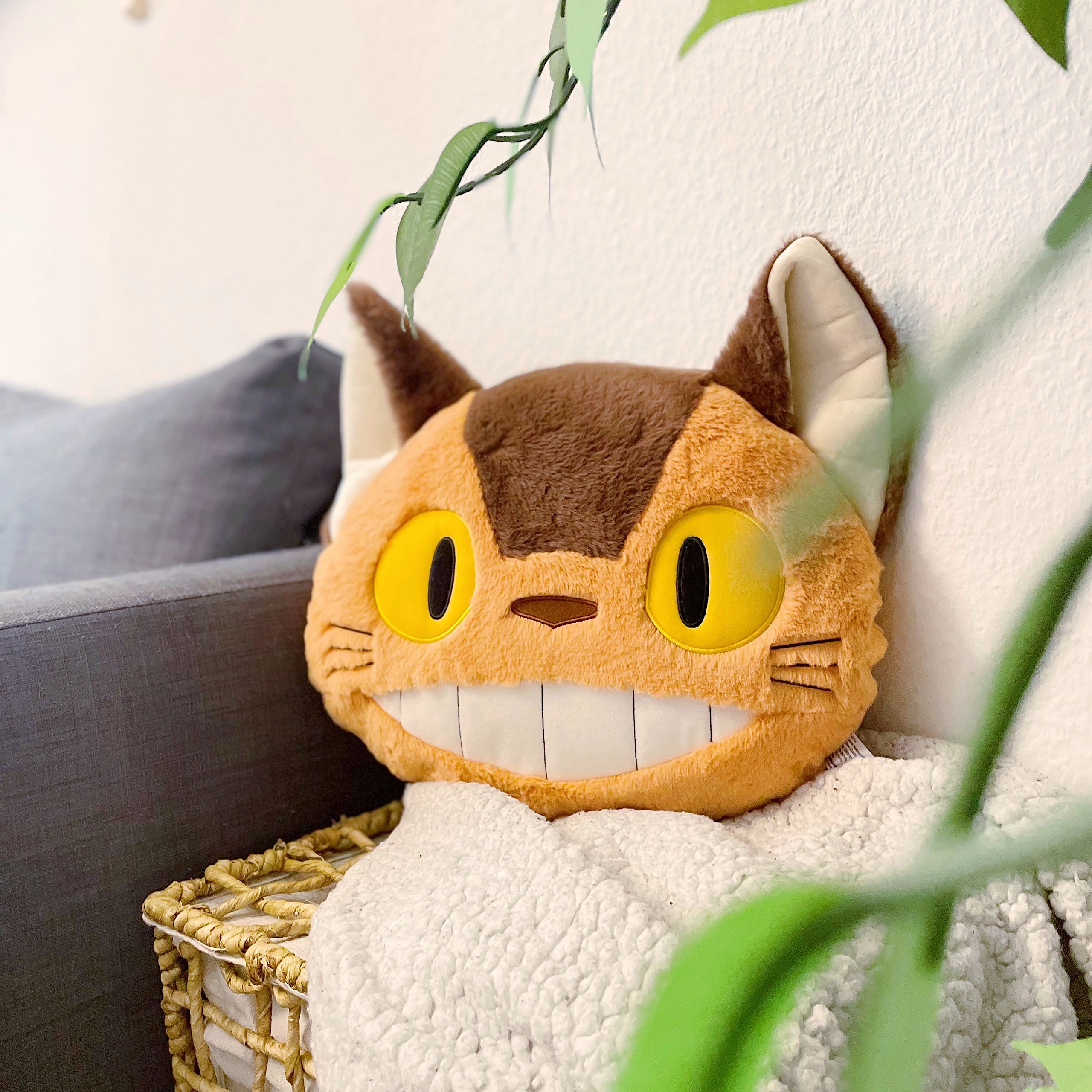 Imagen del producto Totoro - Cojín de peluche Nakayoshi del autobús gato
