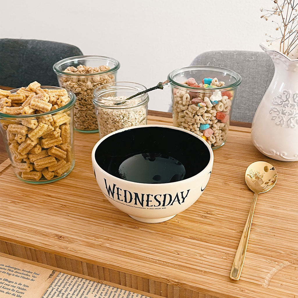 Imagen del producto Wednesday - Tazón de cereales con logo
