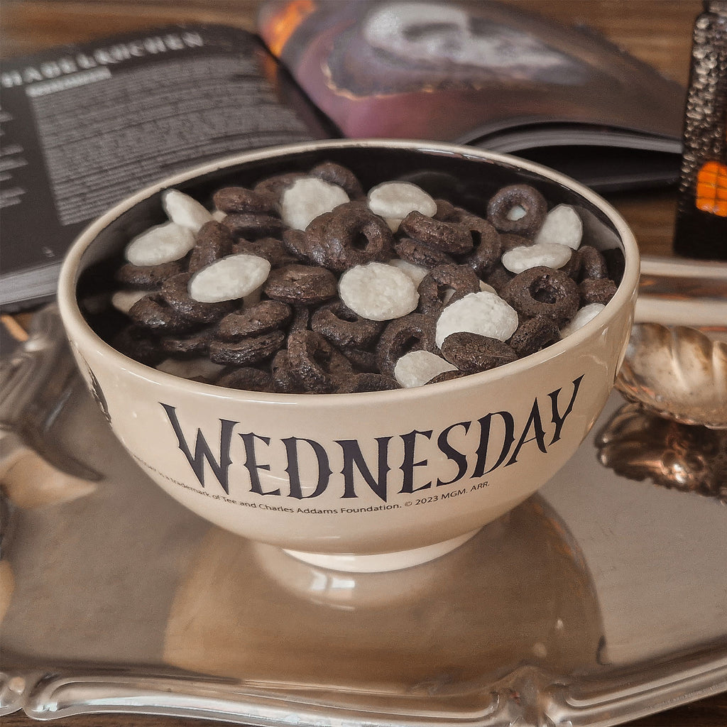 Imagen del producto Wednesday - Tazón de cereales con logo