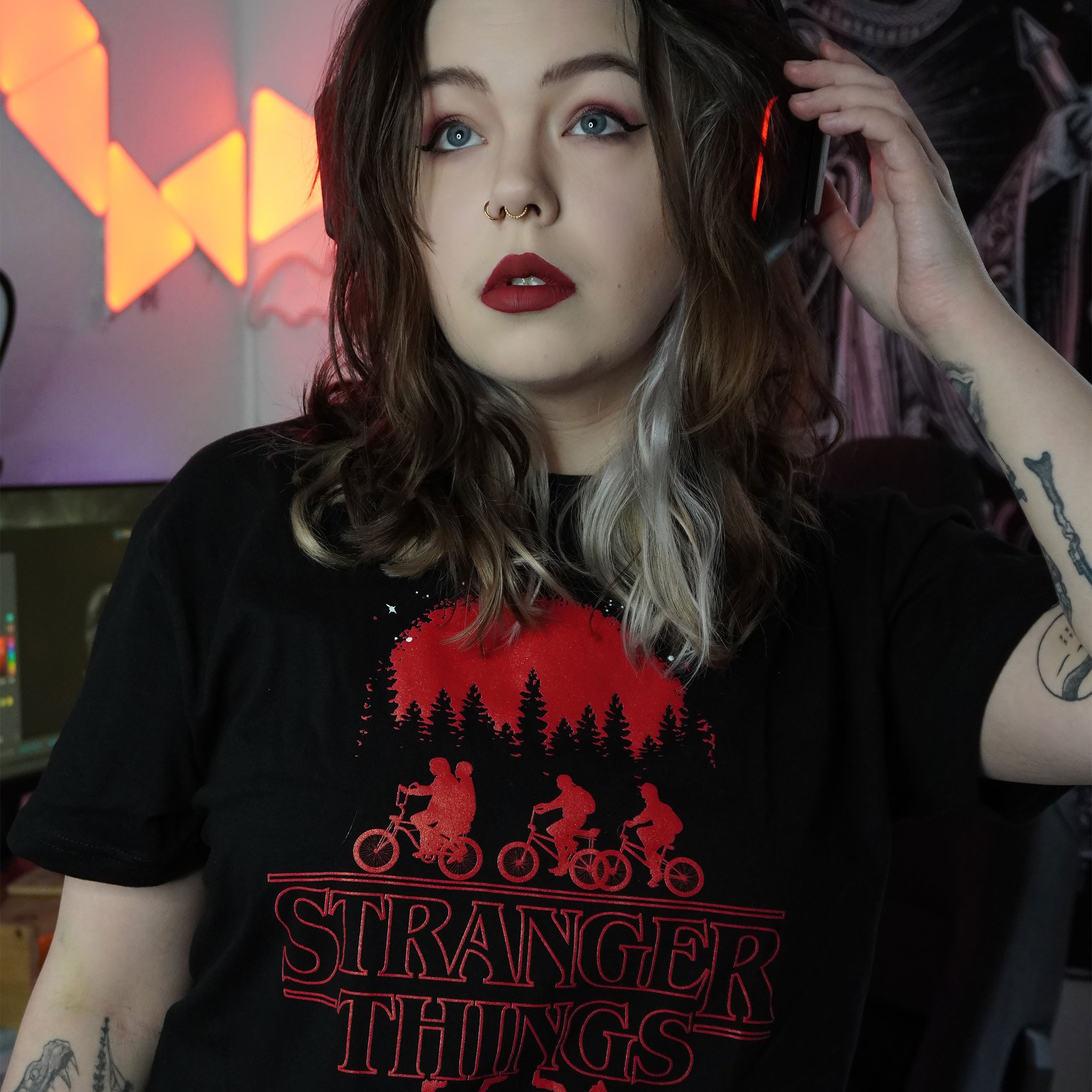 Imagen del producto Stranger Things - Camiseta Silueta negra