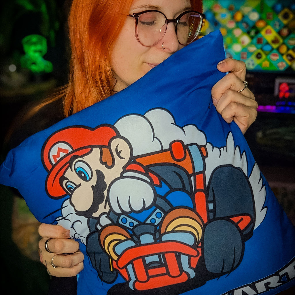 Imagen del producto Super Mario - Almohada de Mario Kart