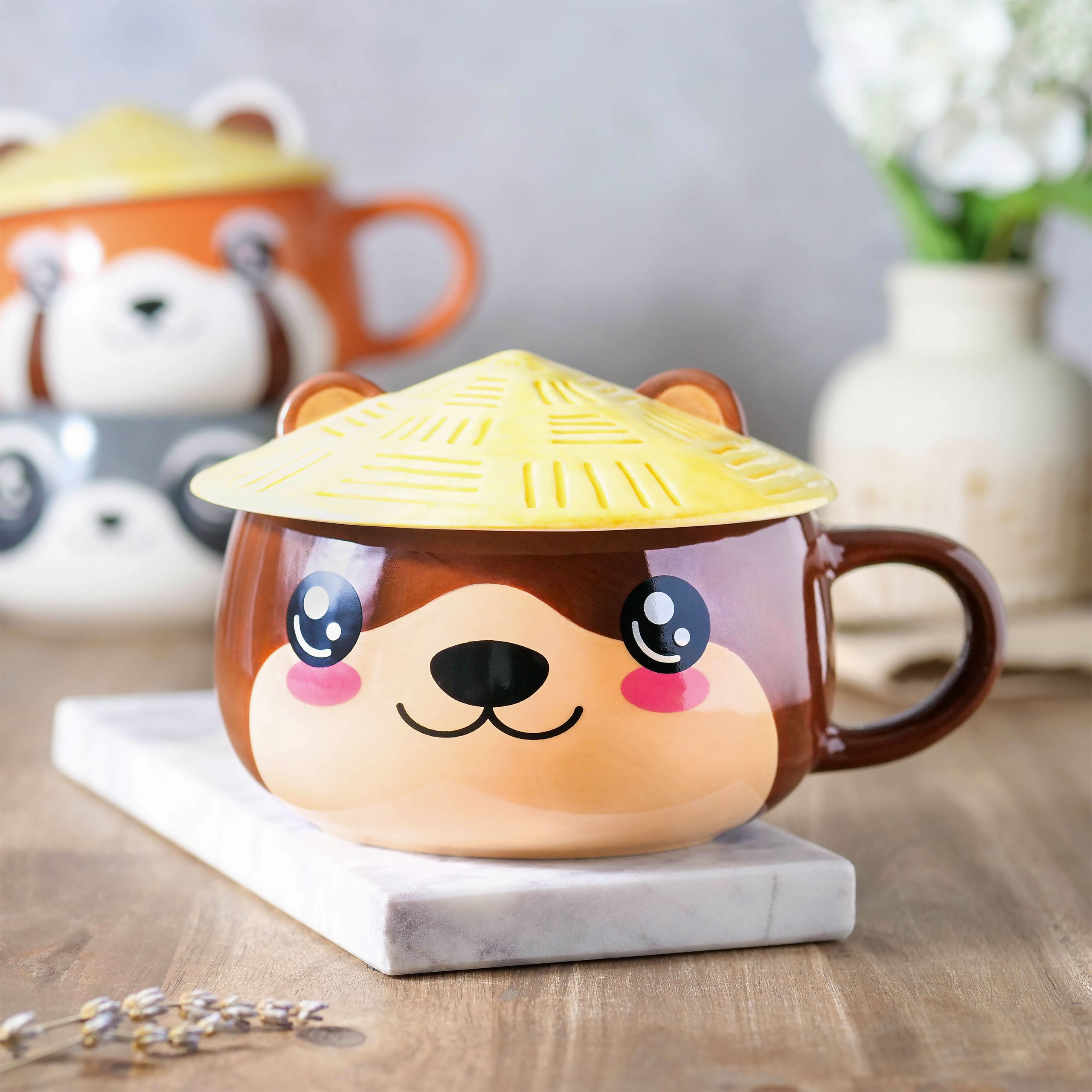 Imagen del producto Taza Kawaii de Nutria con tapa para fans del Anime