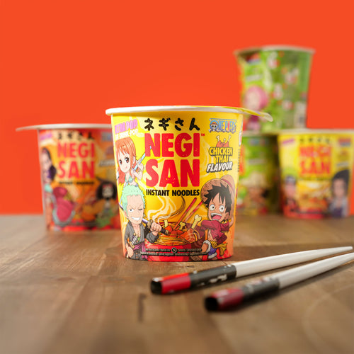 Imagen del producto One Piece Ramen - Luffy, Zoro y Nami Pollo Thai Instantáneo
