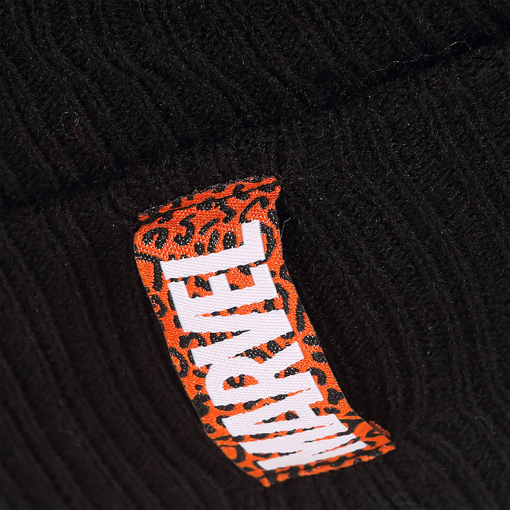 Imagen del producto Marvel - Gorro con pompón y logotipo