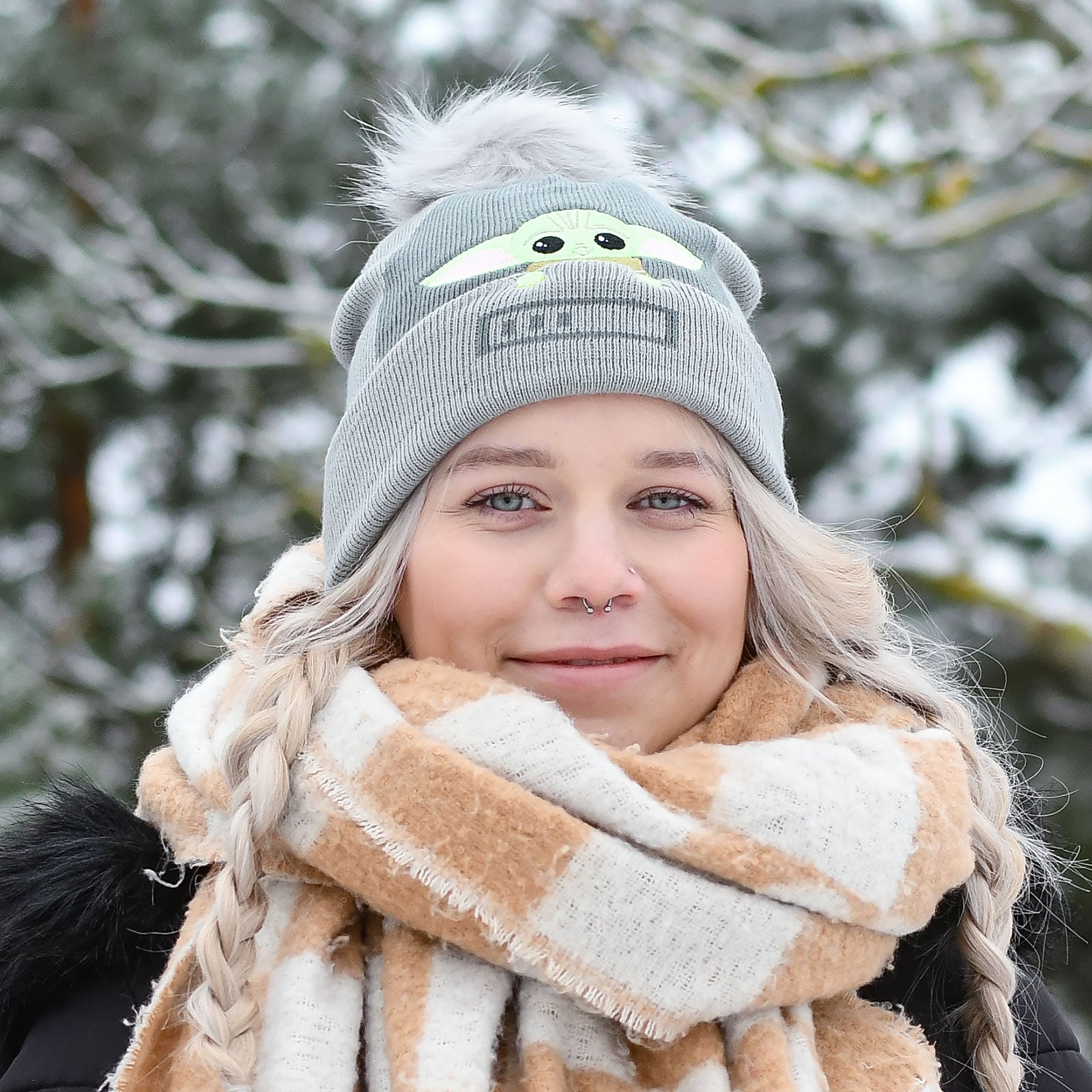 Imagen del producto Gorro Grogu con pompón - Star Wars The Mandalorian