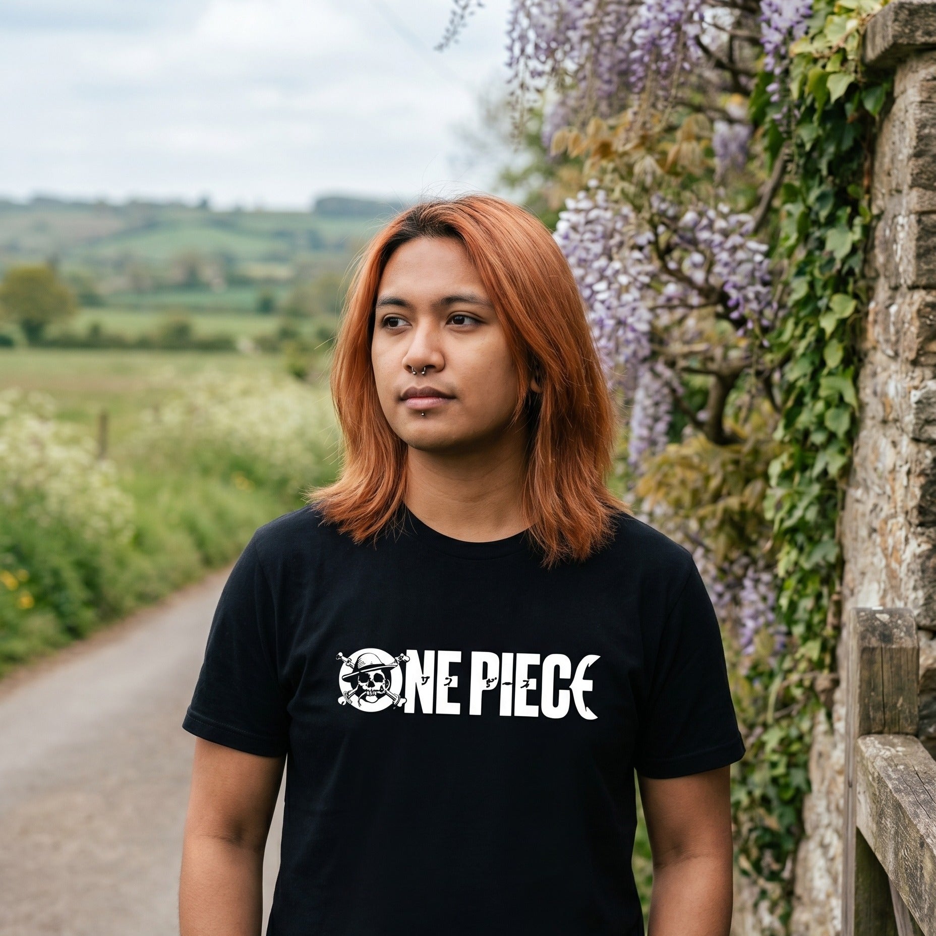 Imagen del producto One Piece - Camiseta negra con logo de la serie