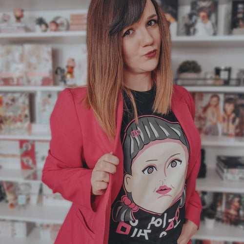 Imagen del producto Squid Game - Camiseta negra de la muñeca Young-Hee