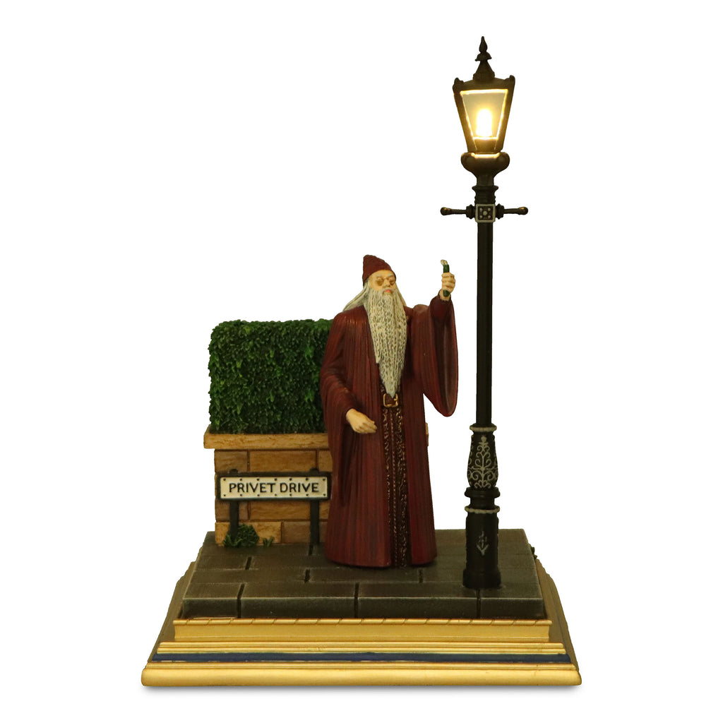 Imagen del producto Harry Potter - Figura Diorama Dumbledore Privet Drive con Luz