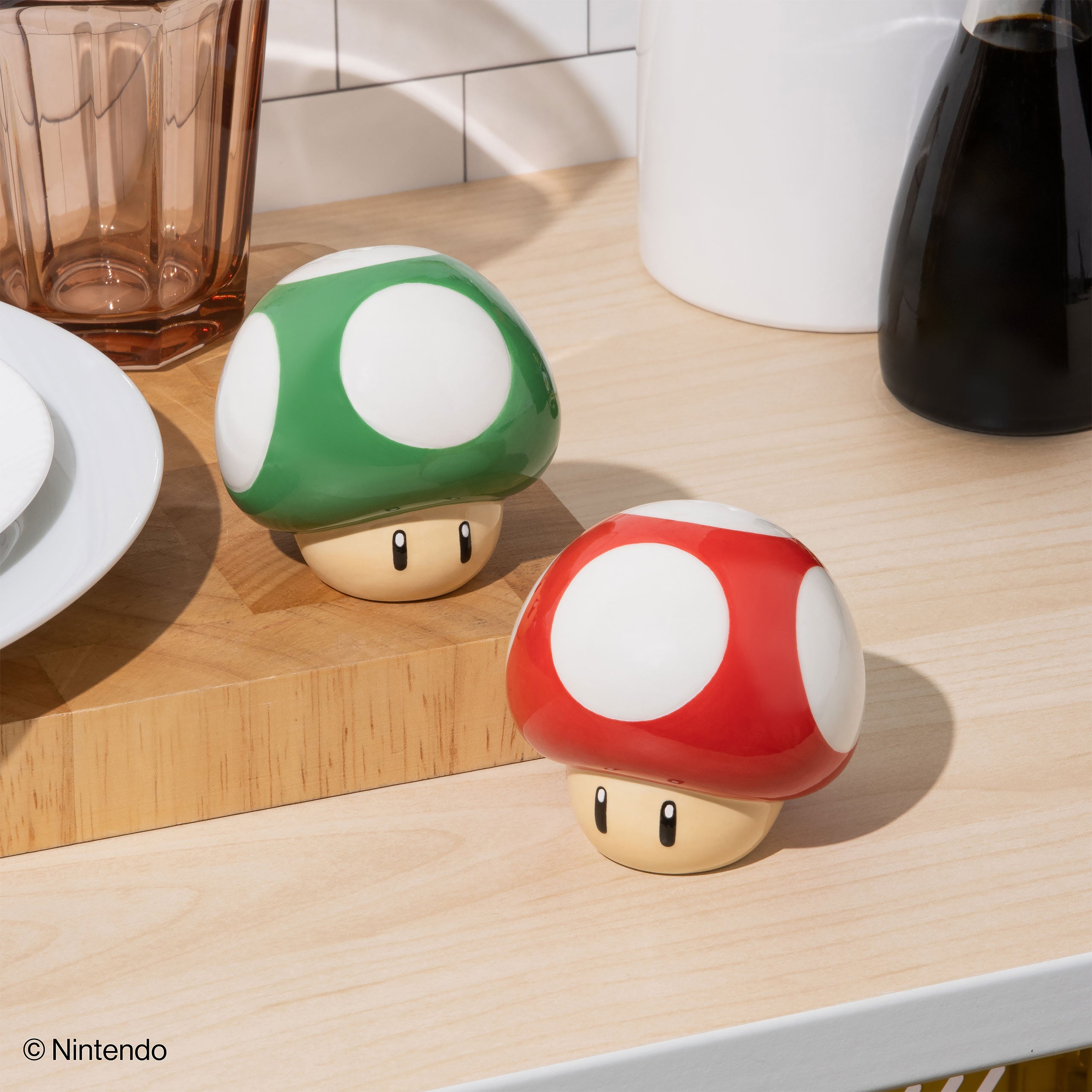 Imagen del producto Super Mario - Super Hongo y 1 UP Hongo Salero & Pimentero