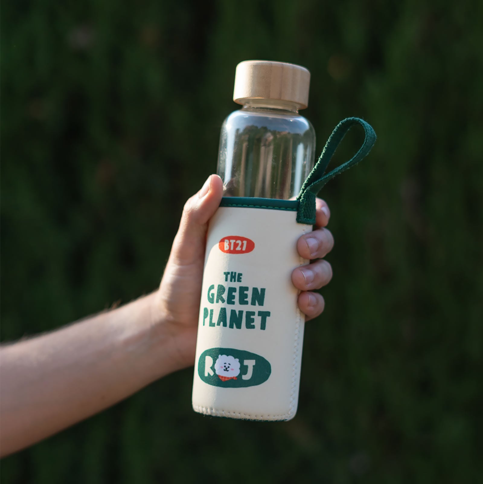 Imagen del producto Line Friends - BT21 Green Planet RJ Botella de agua