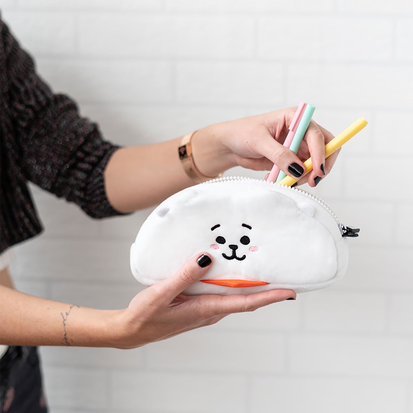 Imagen del producto Line Friends - BT21 RJ Estuche de peluche