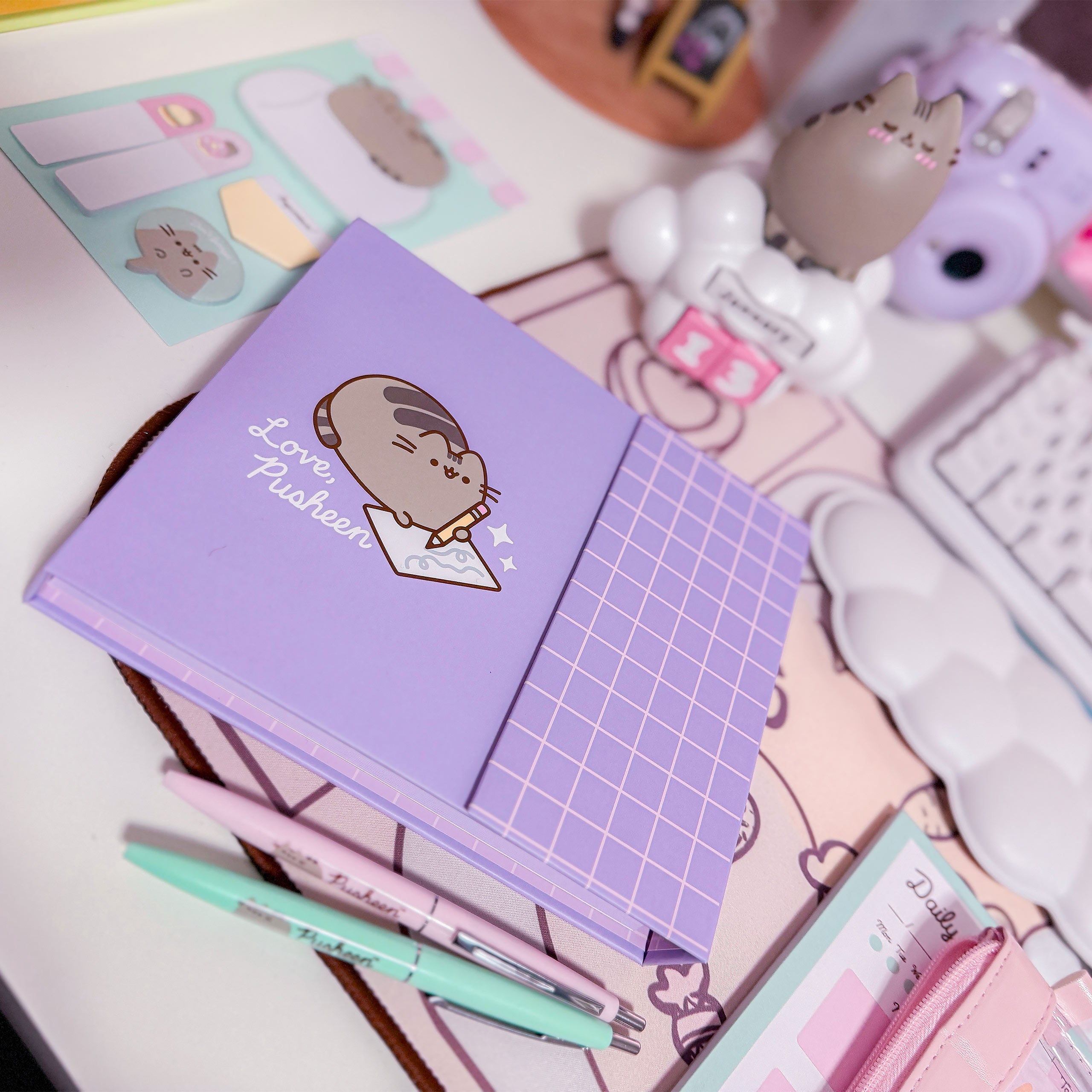 Imagen del producto Pusheen - Love Pusheen Planificador semanal