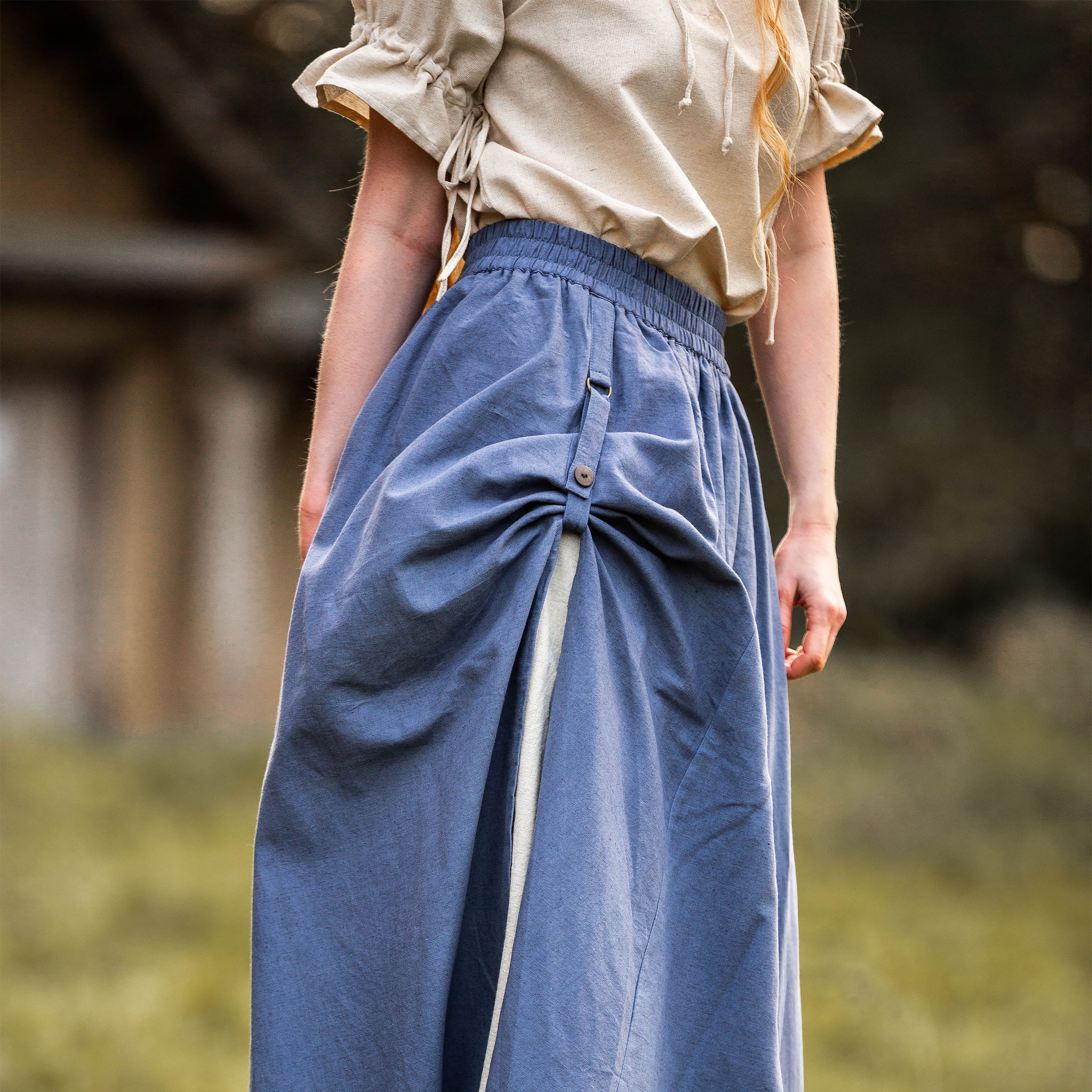 Imagen del producto Falda medieval de doble capa azul-beige