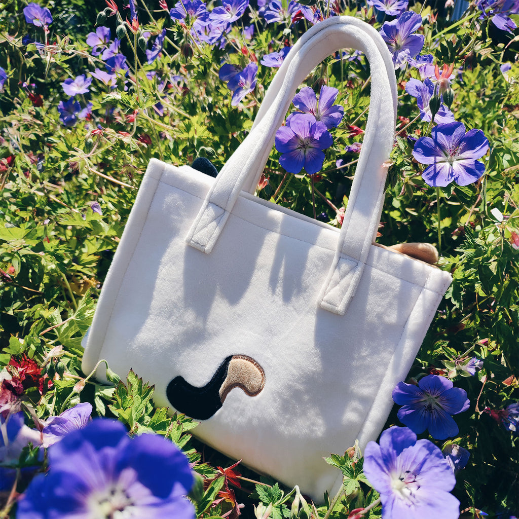 Imagen del producto Squishmallows - Bolso de mano de peluche Cameron