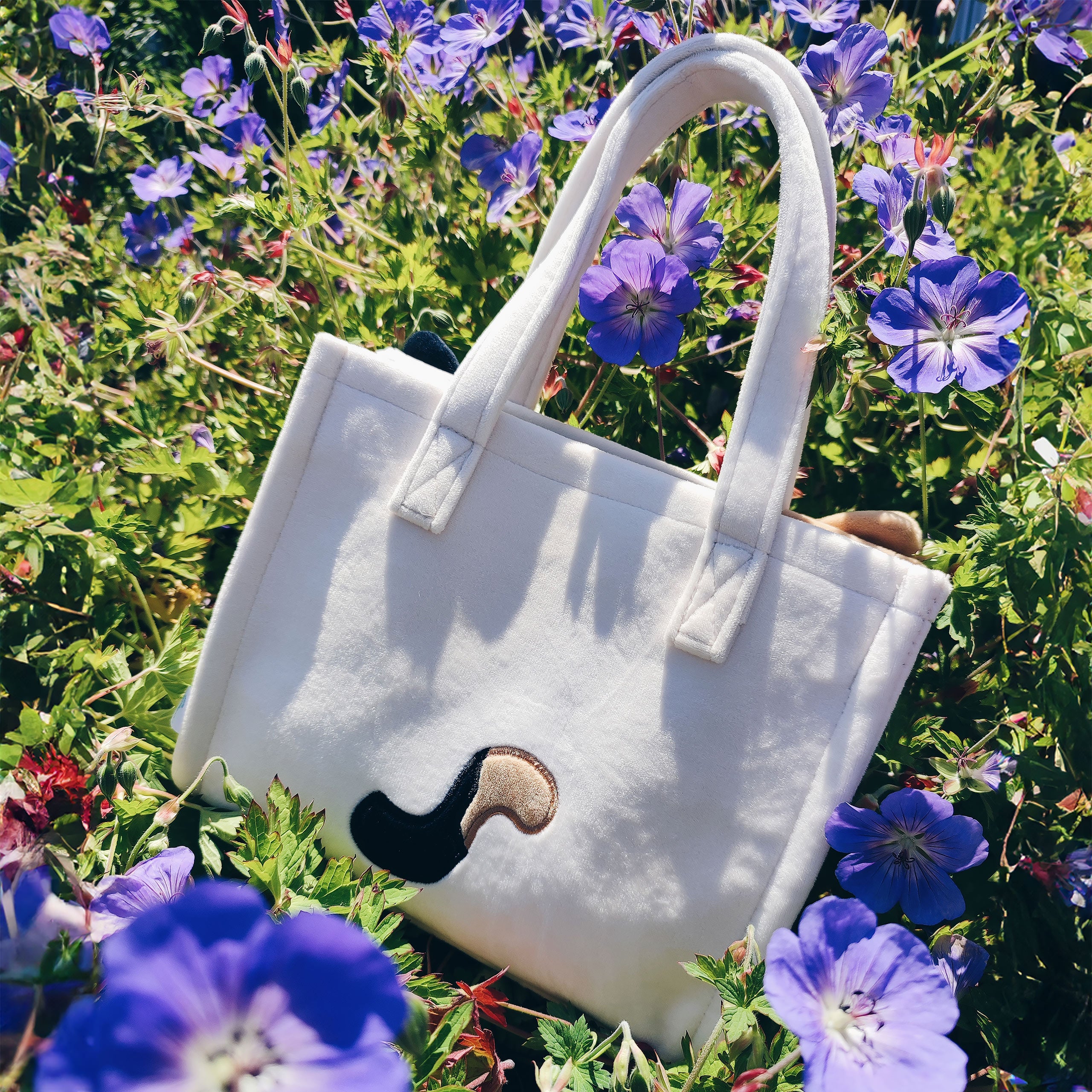 Imagen del producto Squishmallows - Bolso de mano de peluche Cameron