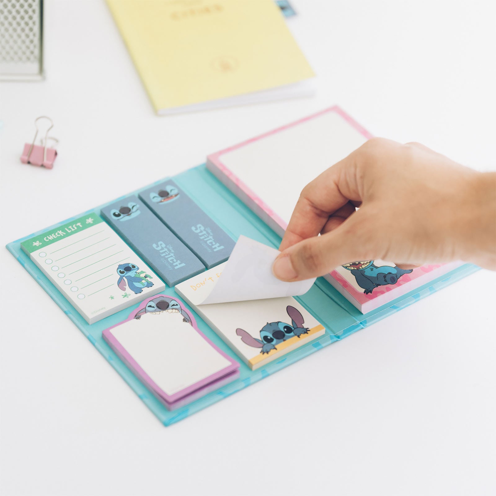 Imagen del producto Libro de Notas Adhesivas Stitch Tropical - Lilo & Stitch