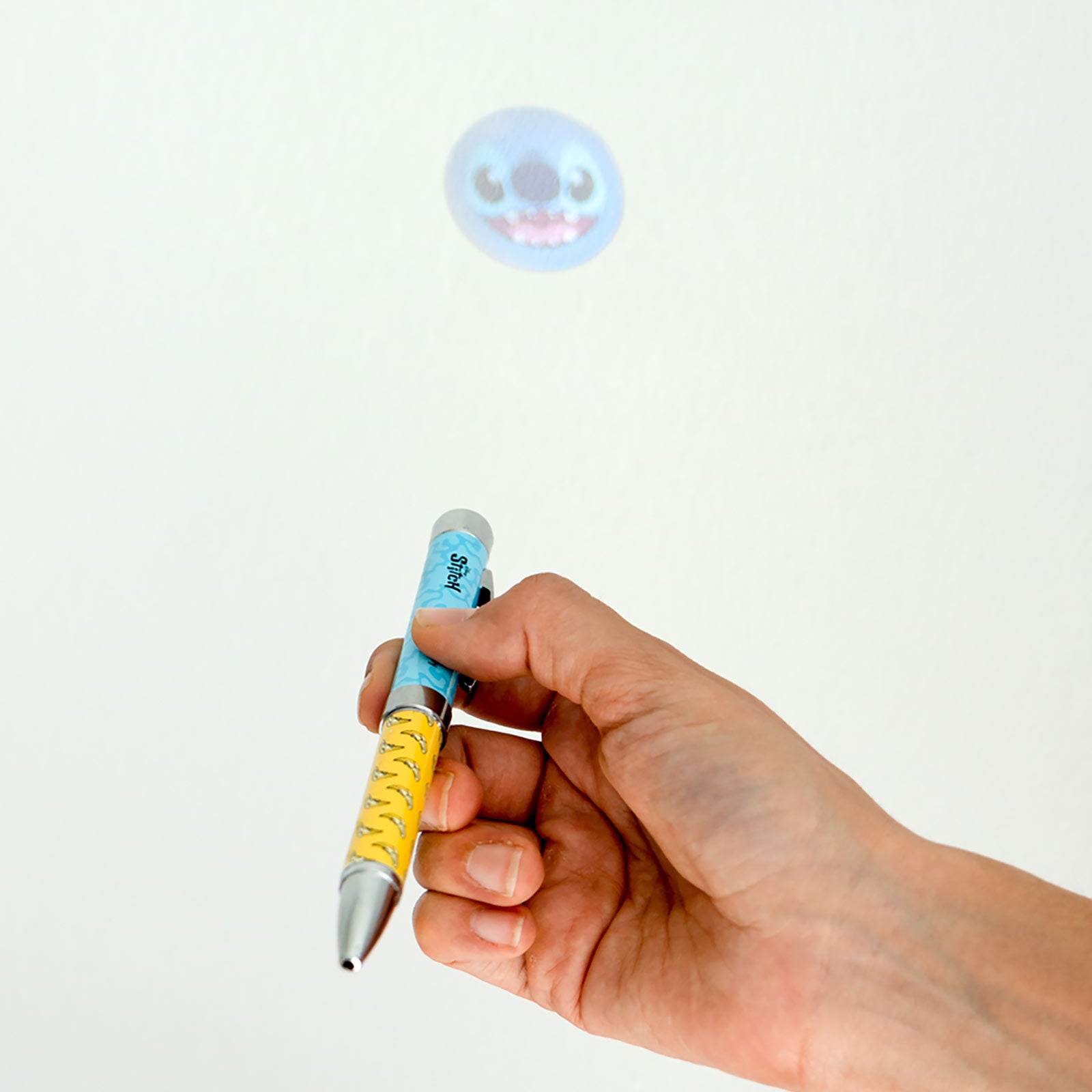 Imagen del producto Cuaderno de peluche Stitch con bolígrafo - Lilo & Stitch