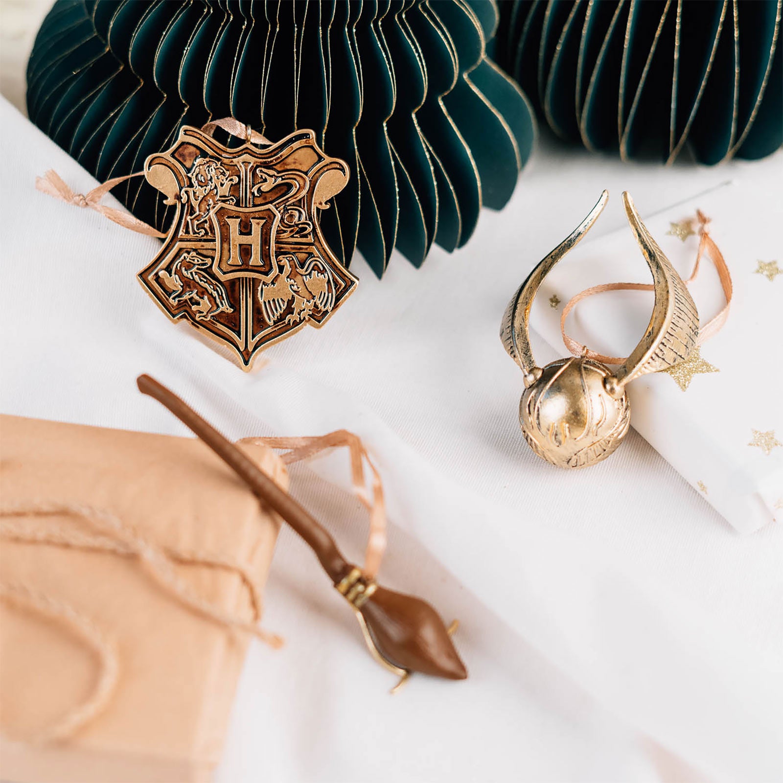 Product image Harry Potter - Hogwarts Christmas Tree Ornaments 3-Piece Set