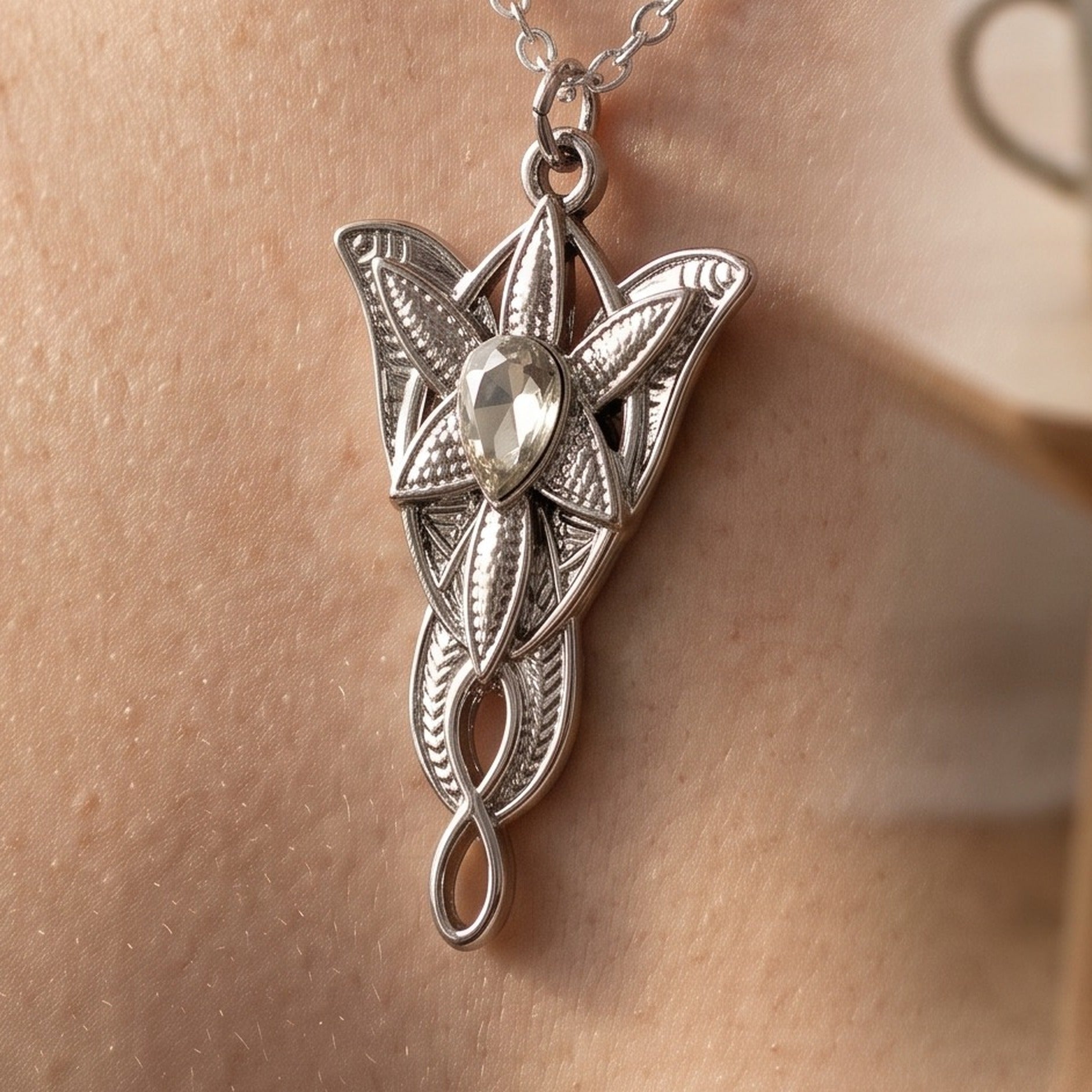 Imagen del producto Collar Estrella de la Tarde de Arwen - El Señor de los Anillos