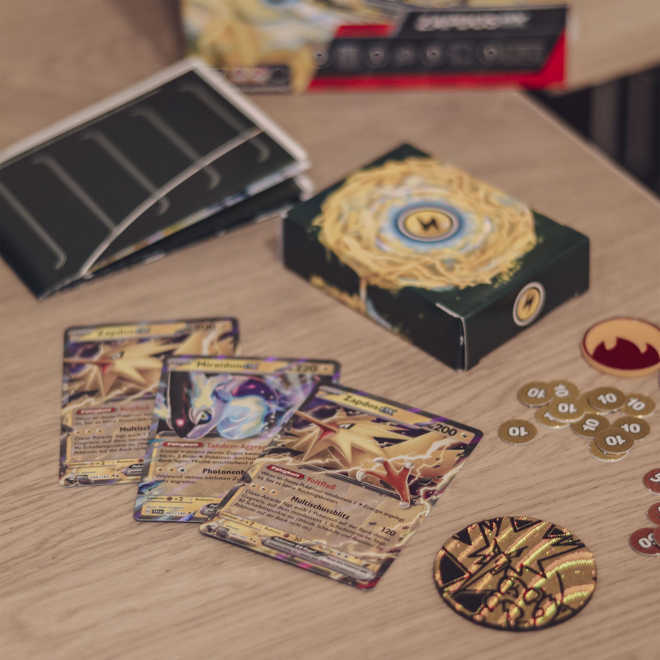 Imagen del producto Pokemon - Zapdos-Ex Deluxe Battle Deck