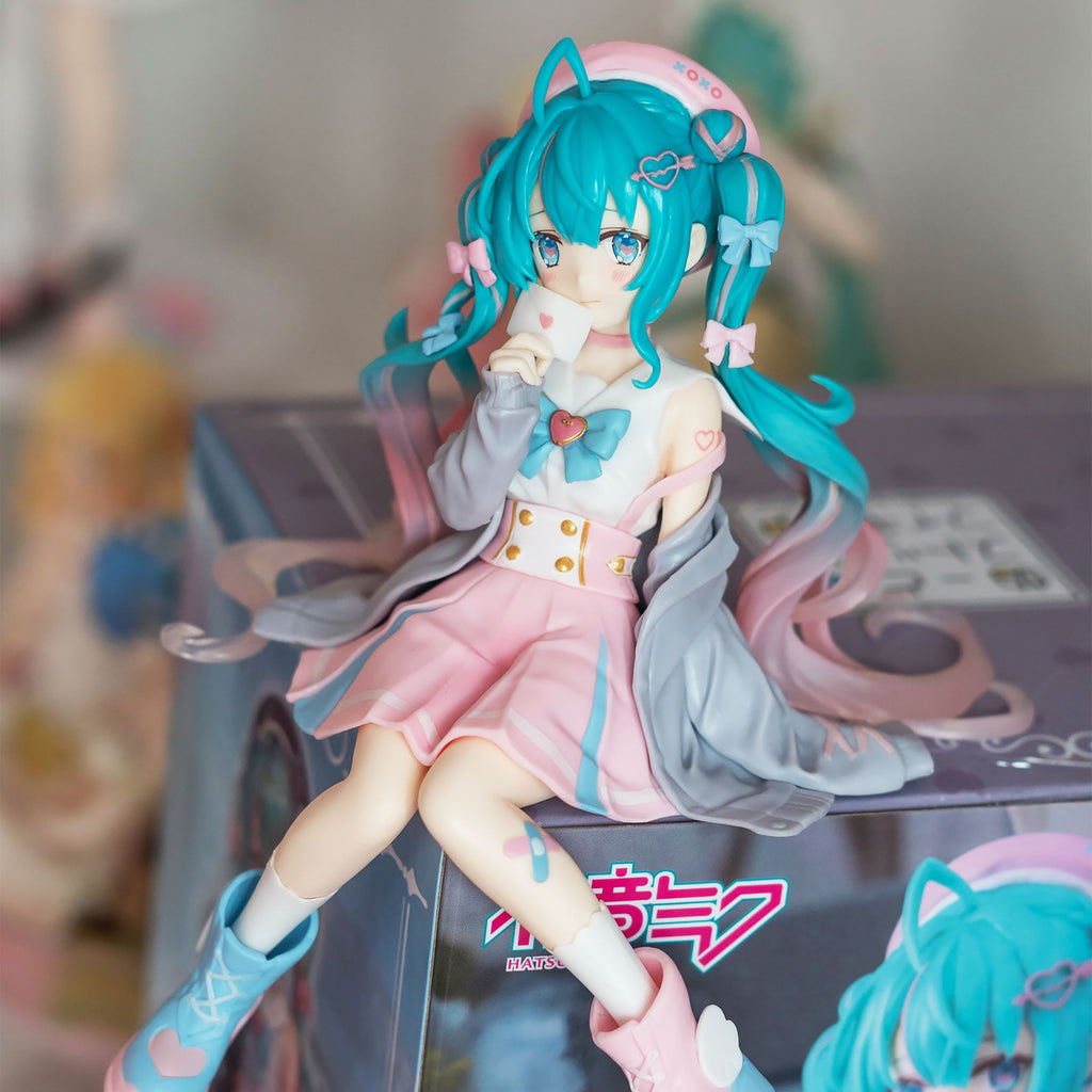 Imagen del producto Hatsune Miku - Figura Noodle Stopper Love Sailor Versión Gris