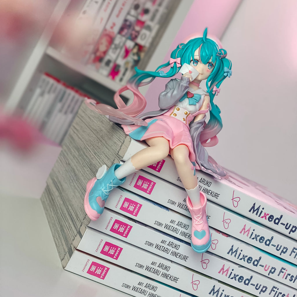 Imagen del producto Hatsune Miku - Figura Noodle Stopper Love Sailor Versión Gris