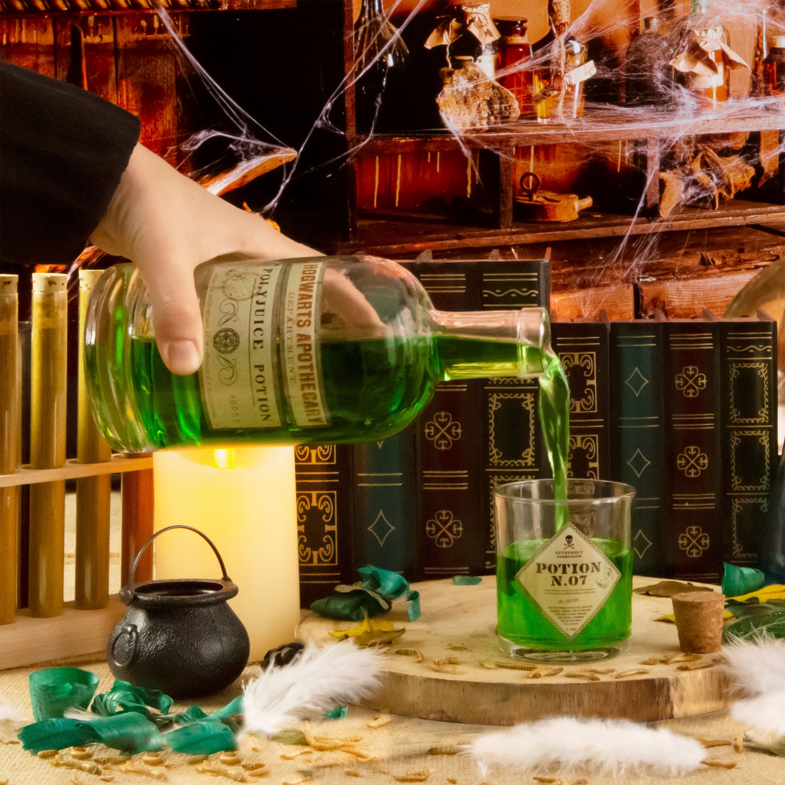 Imagen del producto Harry Potter - Decantador con conjunto de vasos de Poción Multijugos