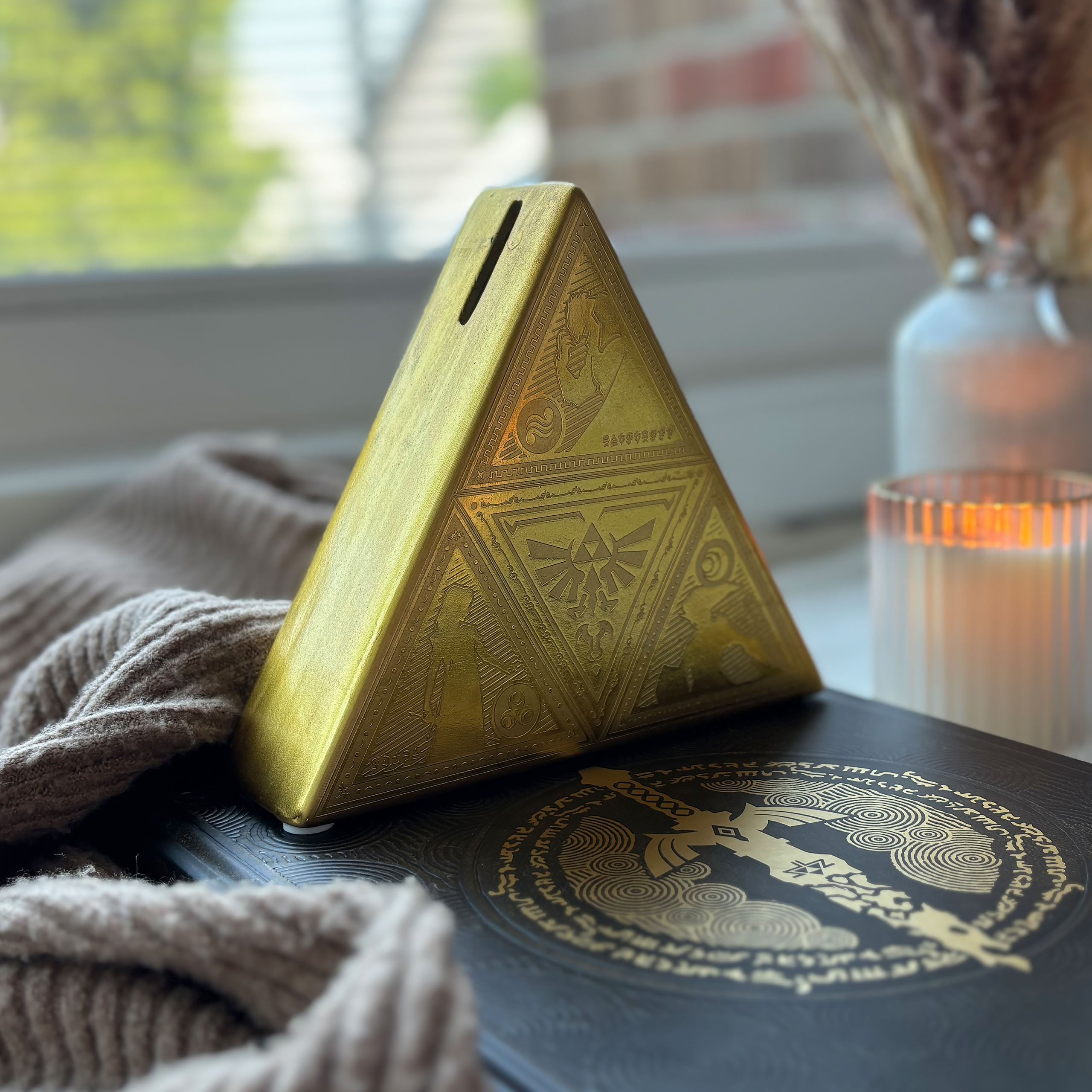 Imagen del producto Zelda - Hucha Triforce