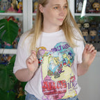 Imagen del producto Alice en el país de las maravillas - Camiseta vintage con póster blanco