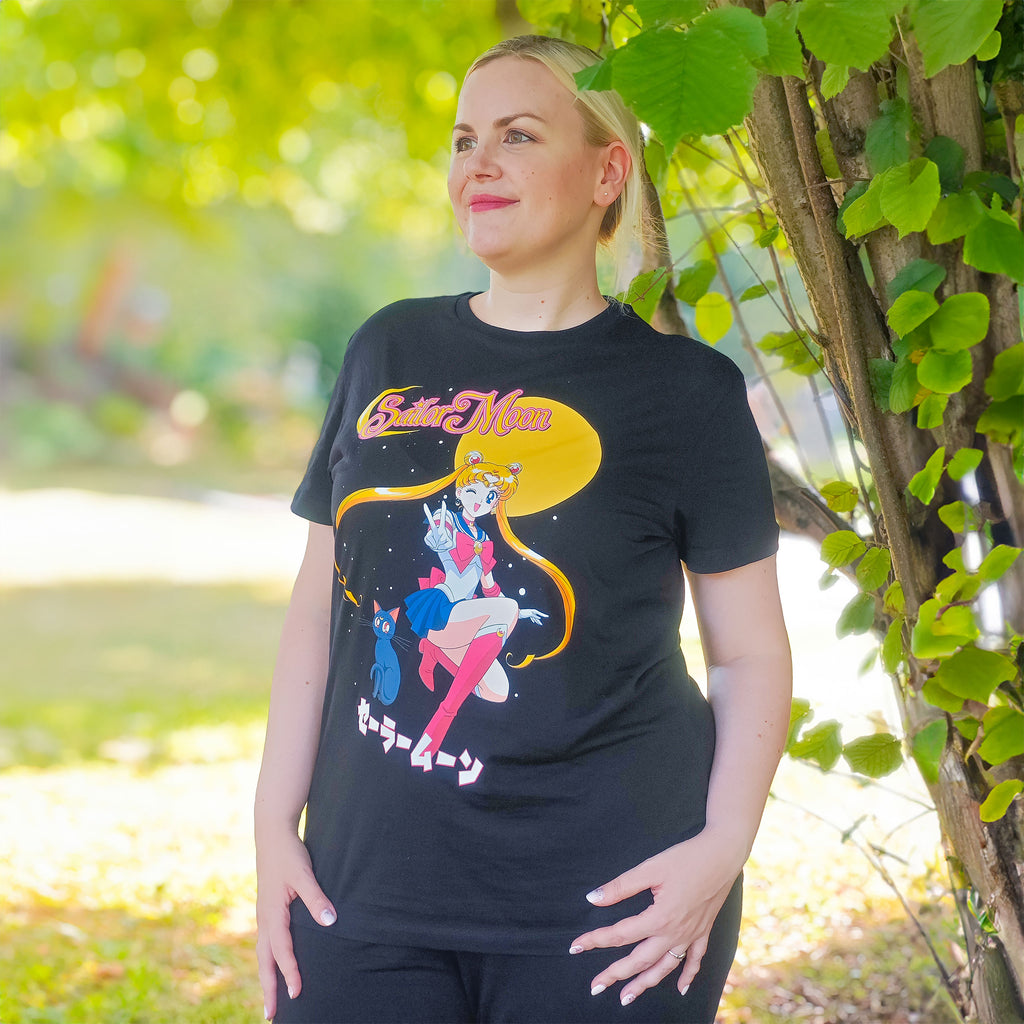 Imagen del producto Camiseta de Sailor Moon con Luna negra
