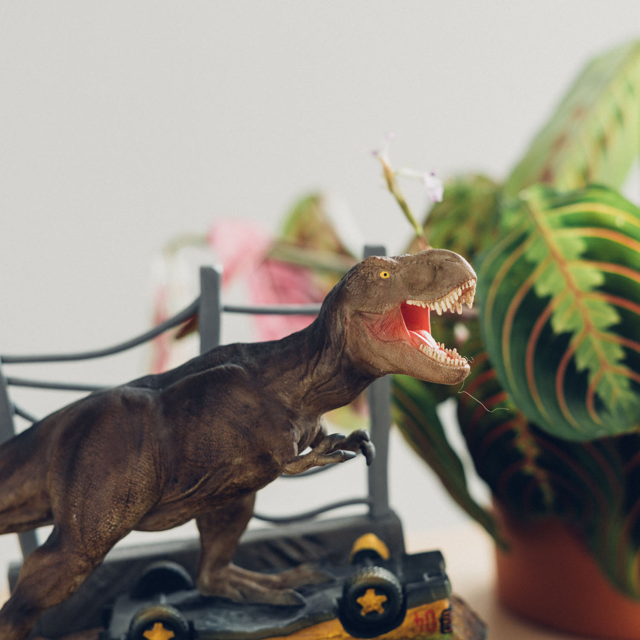 Imagen del producto Jurassic Park - Calendario anual 3D T-Rex