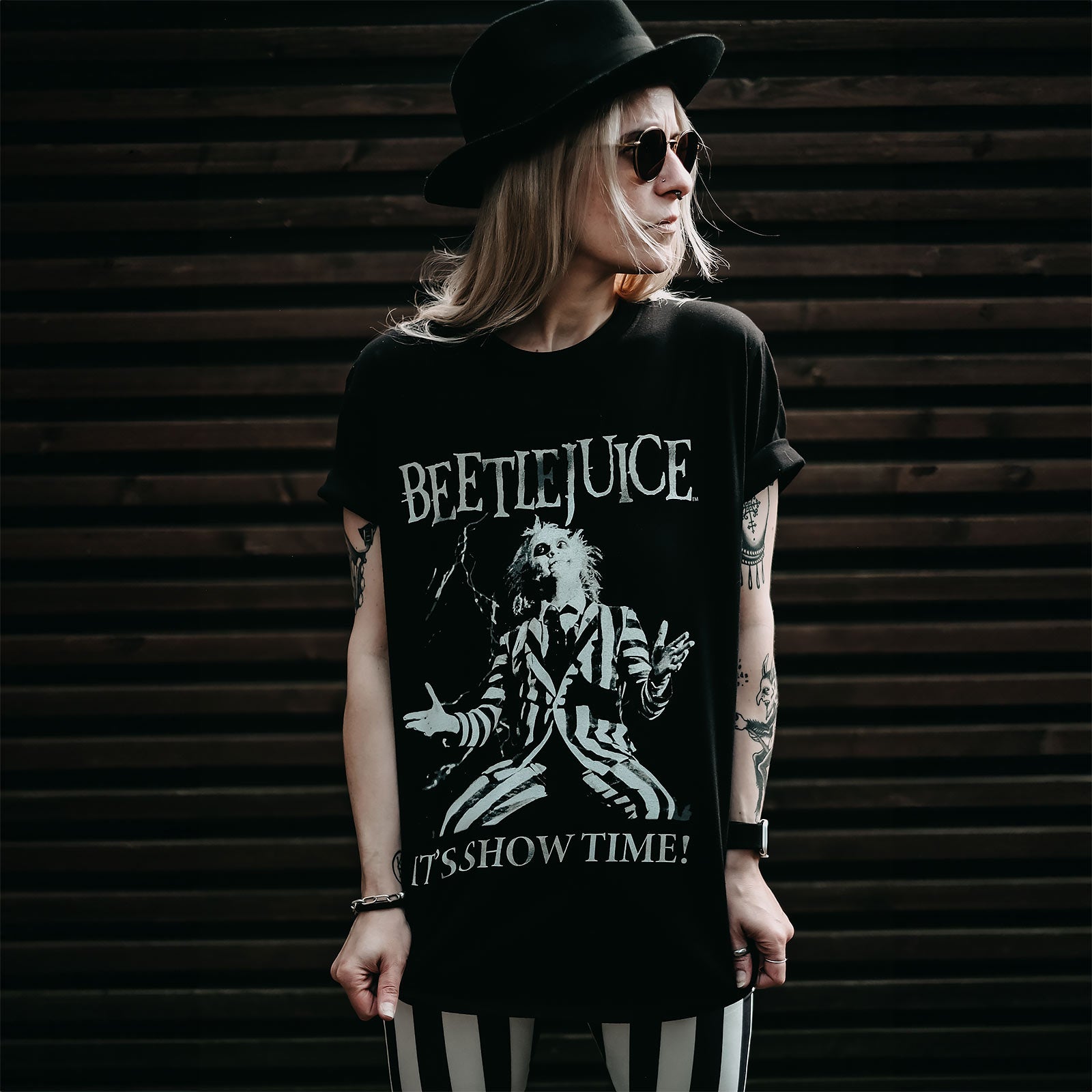 Imagen del producto Beetlejuice - ¡Es hora del espectáculo! Camiseta negra