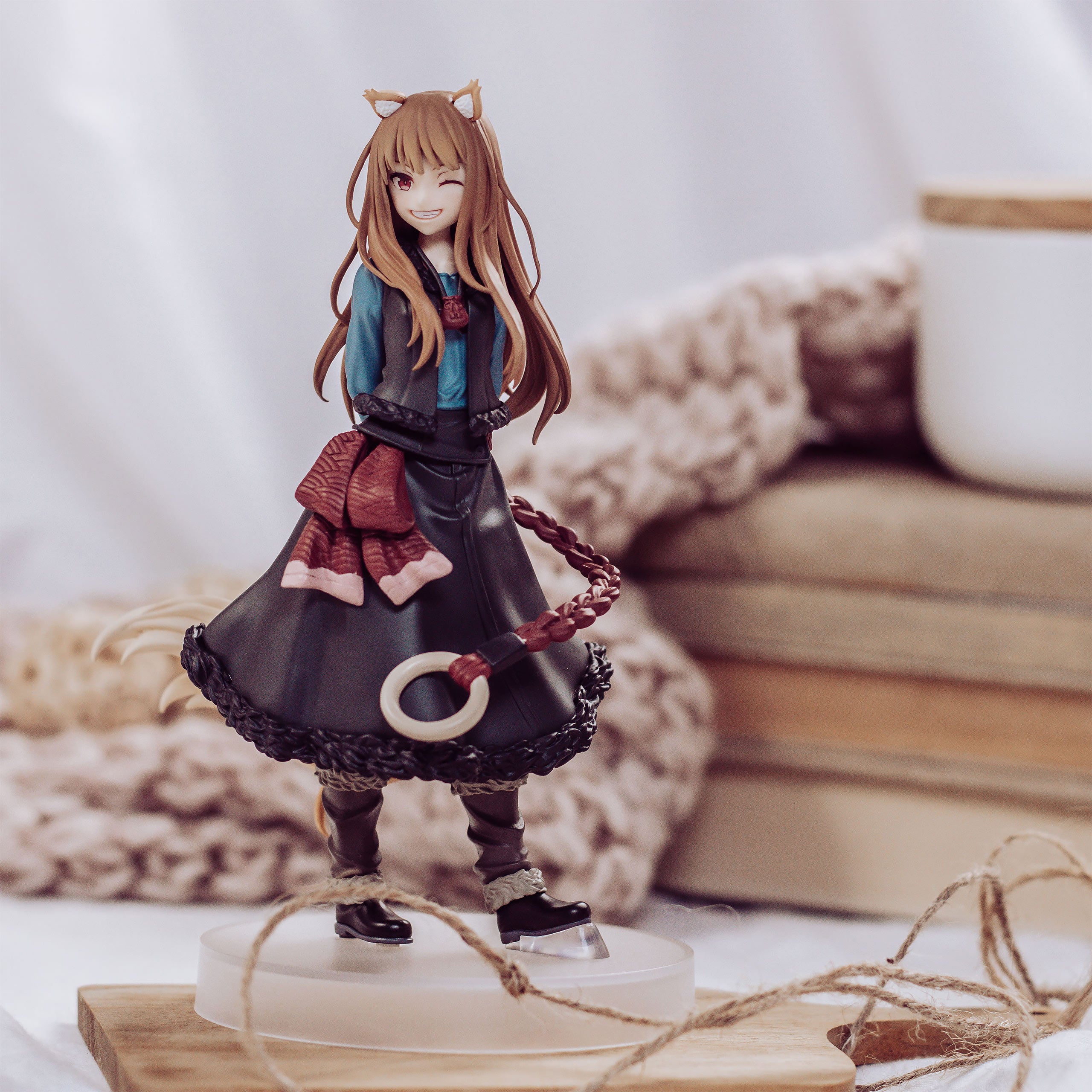 Imagen del producto Spice and Wolf - Figura Holo Versión 2024