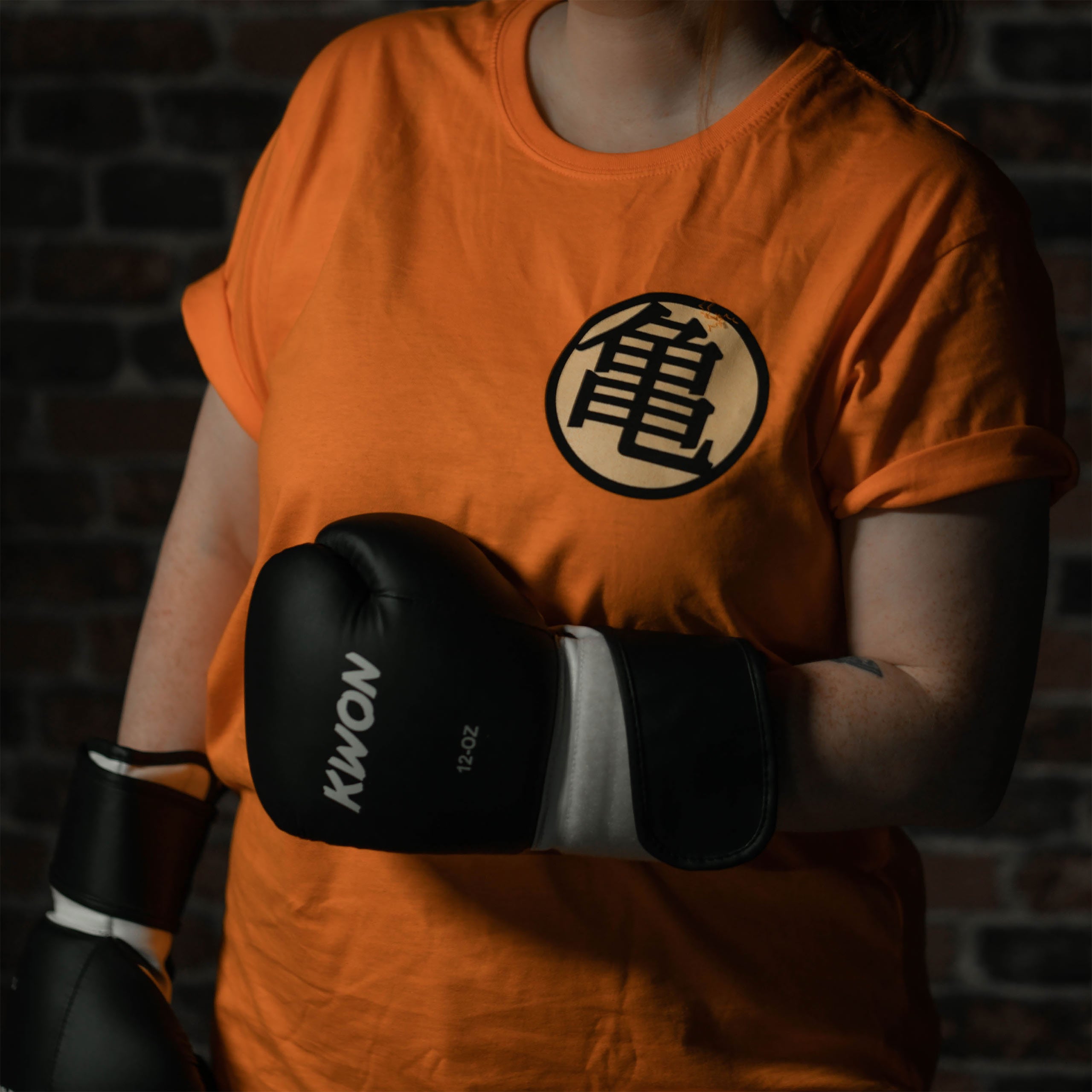 Imagen del producto Dragon Ball - Camiseta naranja con símbolo Kame