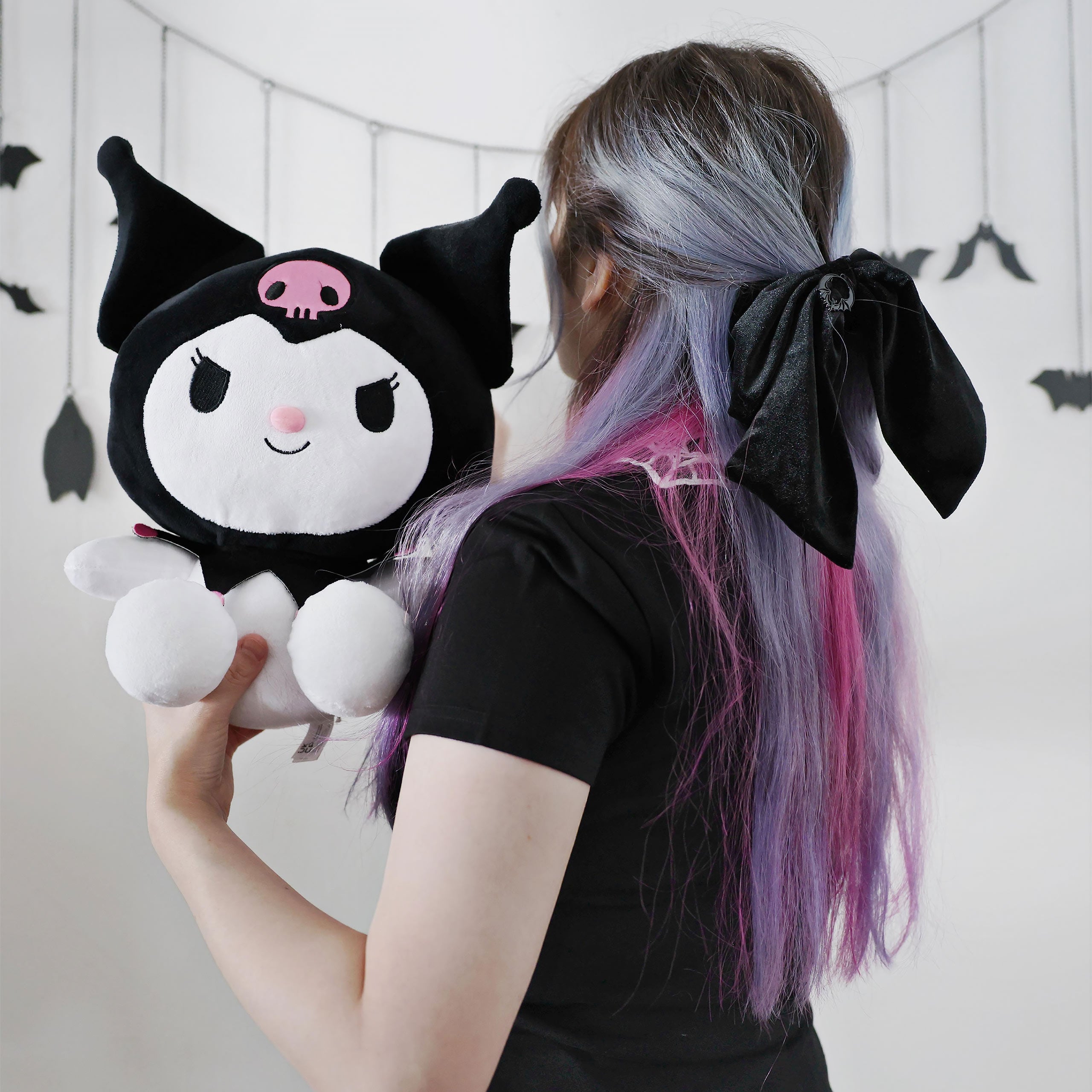 Imagen del producto Sanrio - Figura de Peluche Kuromi Hello Kitty