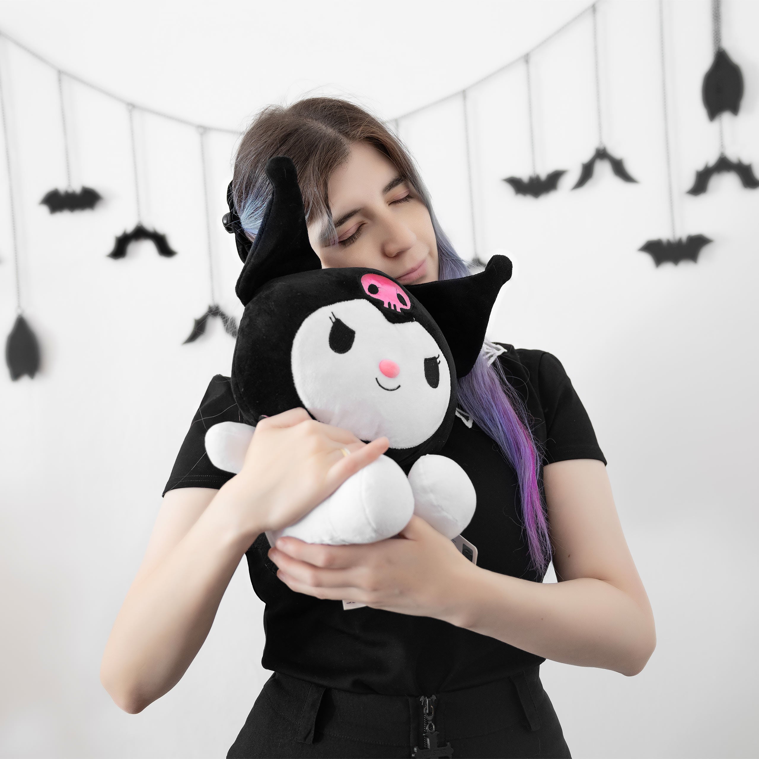 Imagen del producto Sanrio - Figura de Peluche Kuromi Hello Kitty