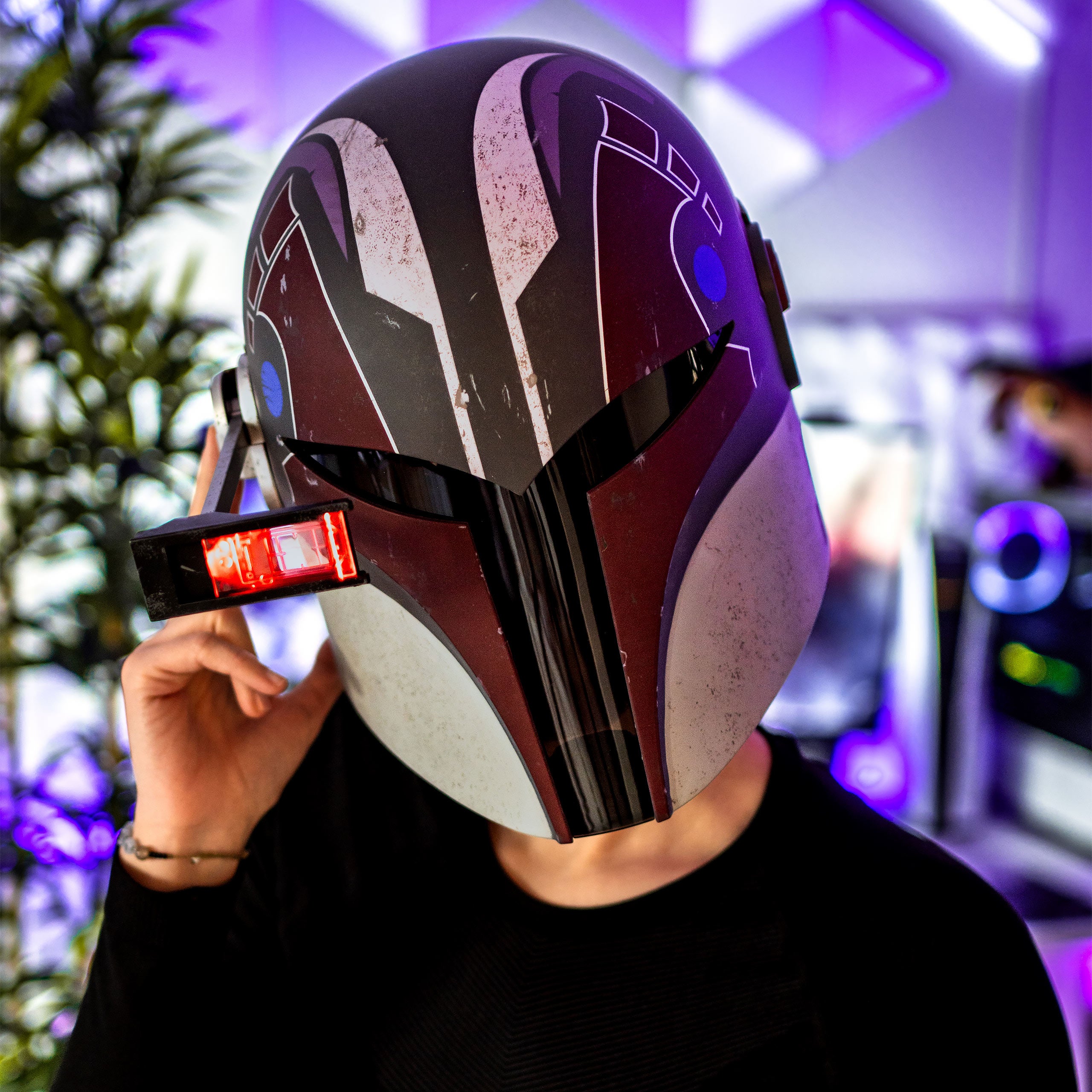 Imagen del producto Star Wars Ahsoka - Réplica del casco de la serie negra de Sabine Wren