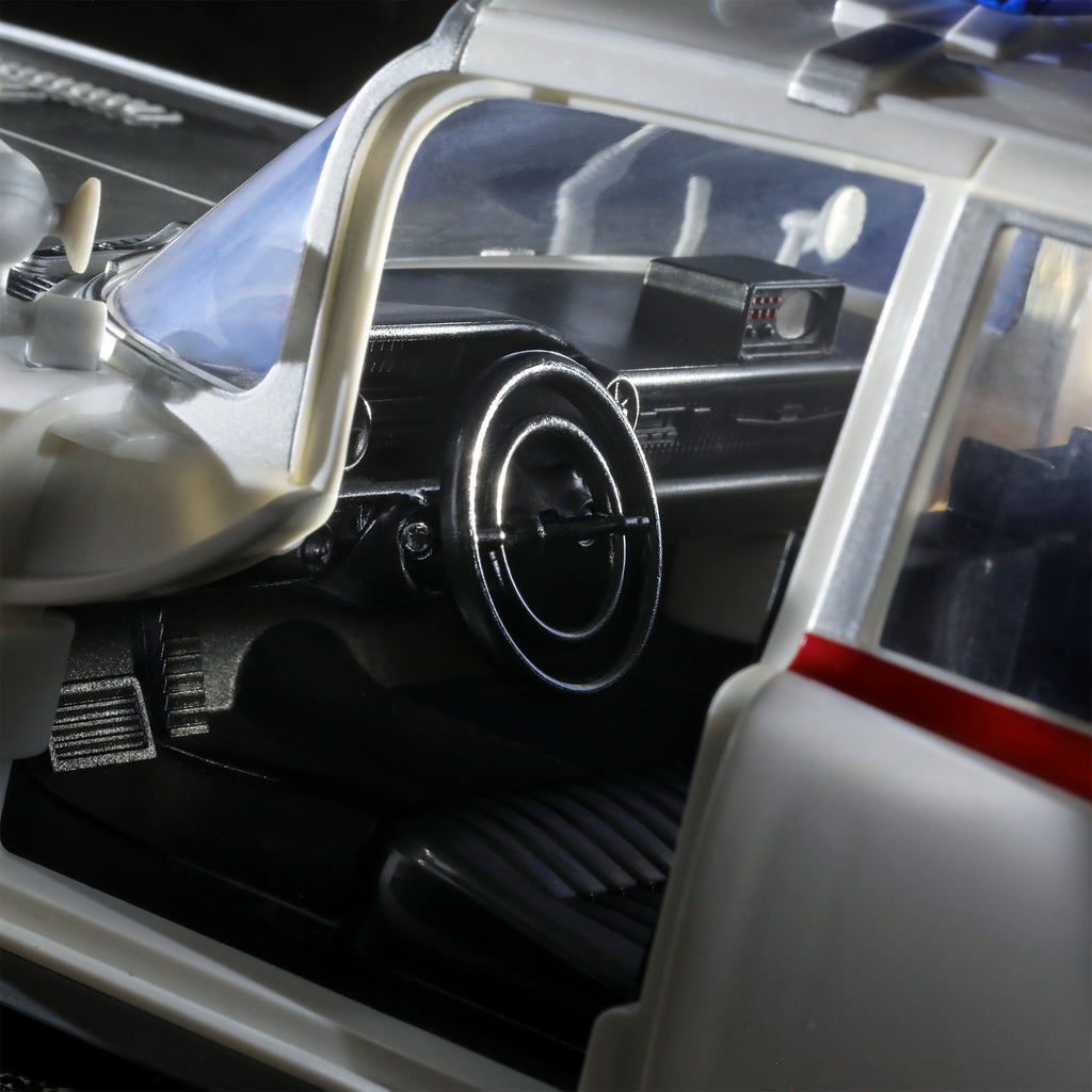 Imagen del producto Ghostbusters - Ecto-1 Set de Figuras de Acción 40 Aniversario