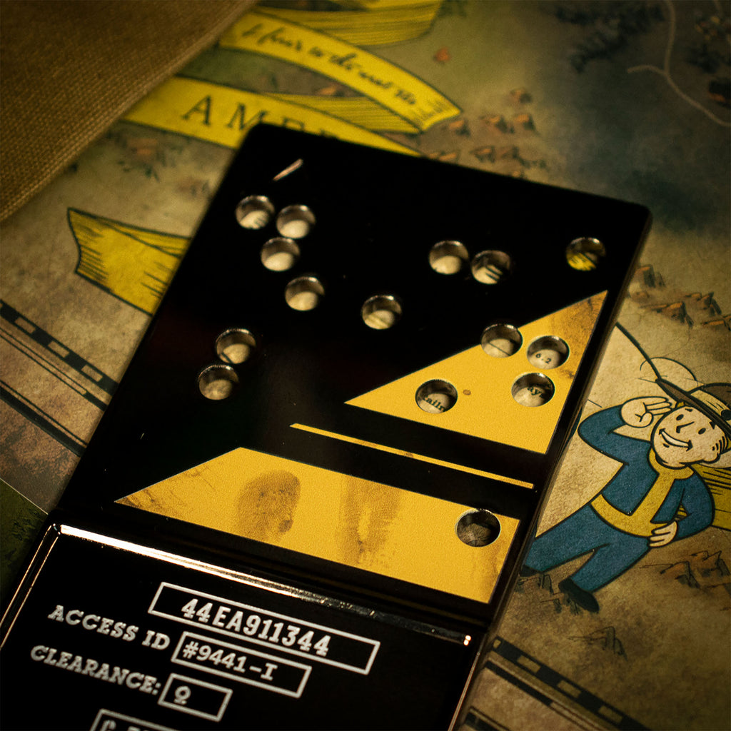 Imagen del producto Fallout - Réplica de la Tarjeta Nuclear Eterna Edición Limitada