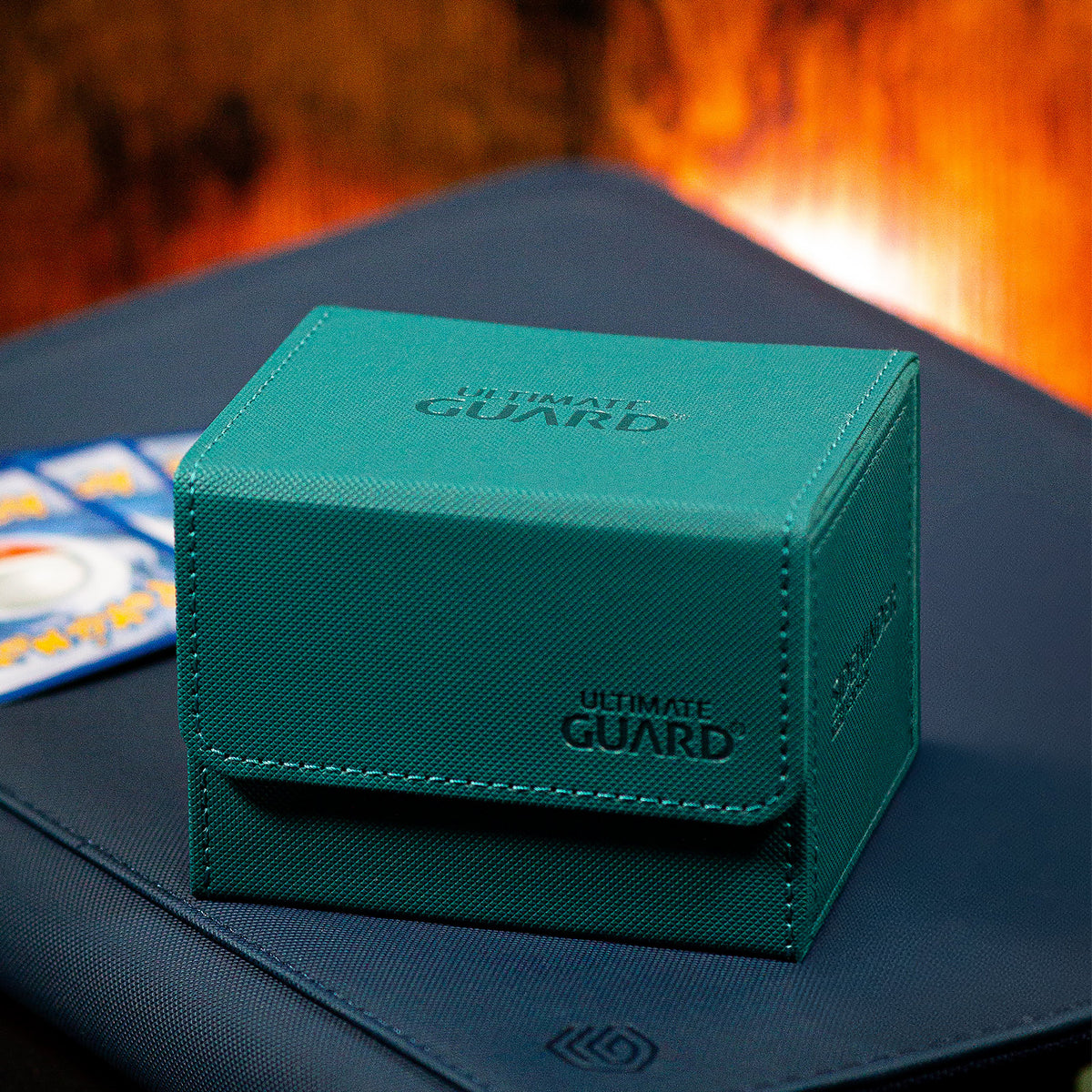 Imagen del producto Caja de cartas coleccionables Ultimate Guard azul para 100 cartas