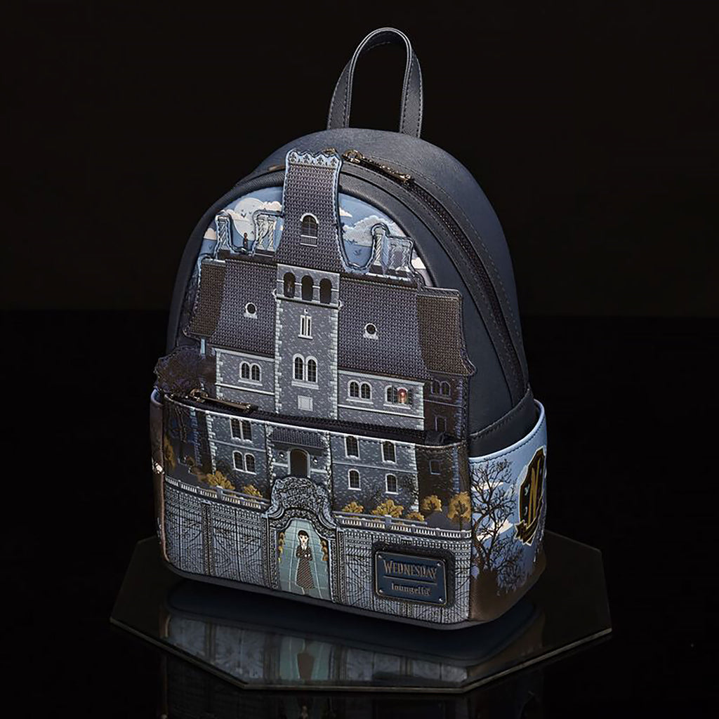 Imagen del producto Wednesday - Nevermore Academy Mochila Mini Brillante en la Oscuridad