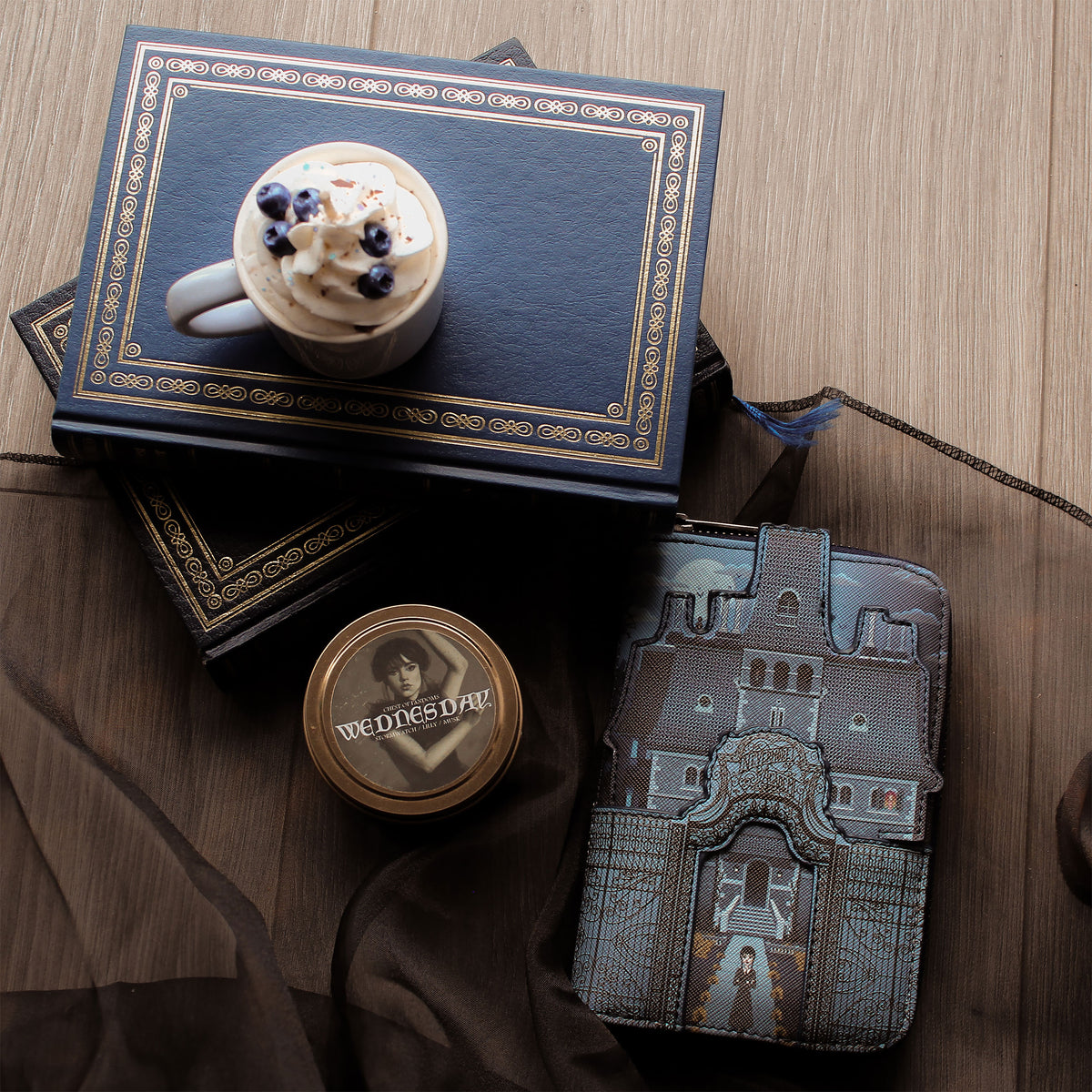 Imagen del producto Wednesday - Cartera Nevermore Academy