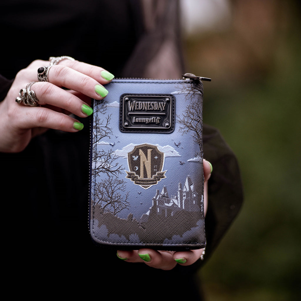 Imagen del producto Wednesday - Cartera Nevermore Academy