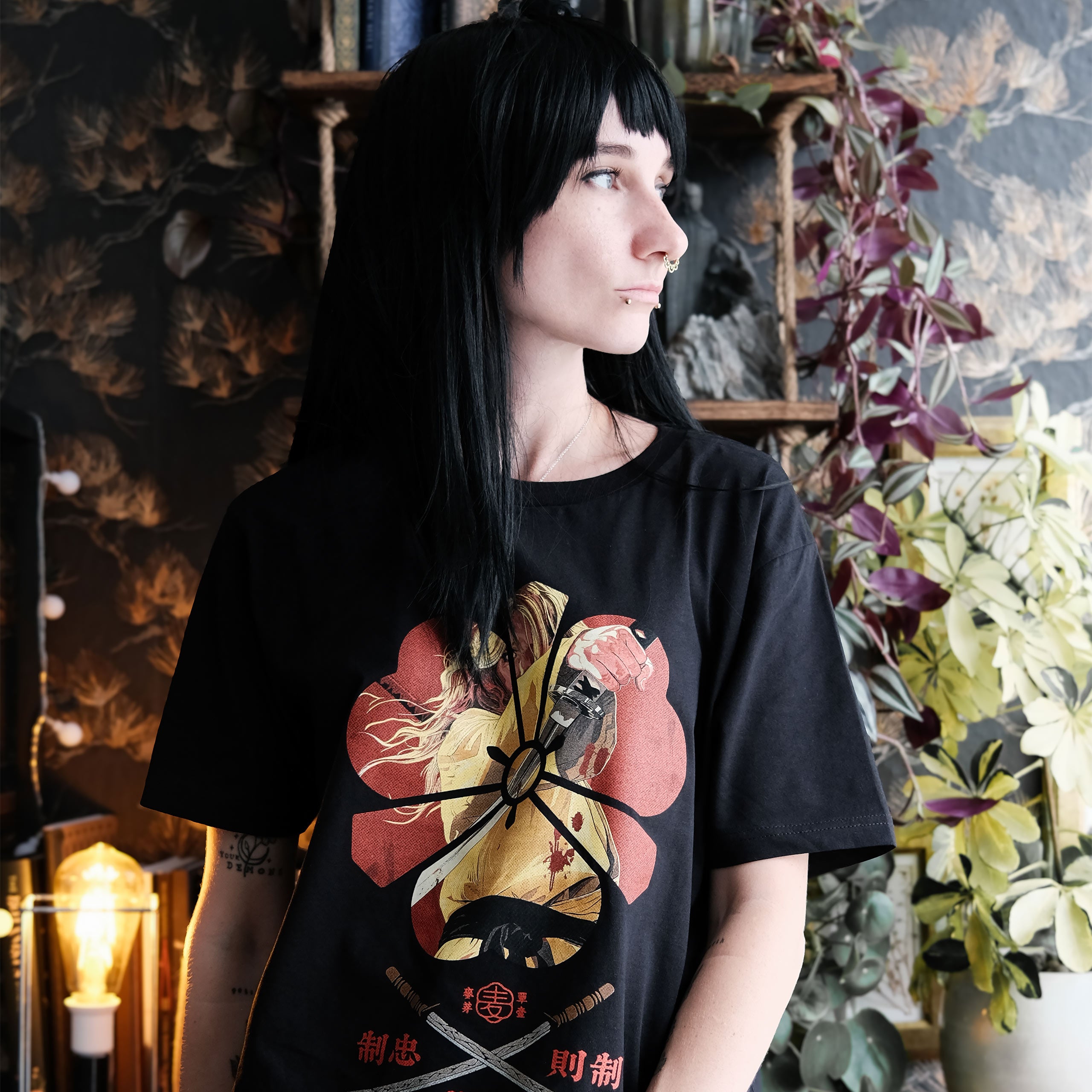 Imagen del producto Camiseta de Asesina Femenina para fans de Kill Bill negra
