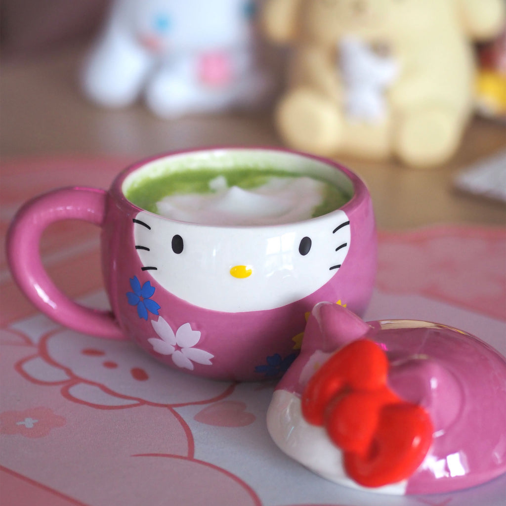 Imagen del producto Hello Kitty - Daruma Taza 3D con tapa