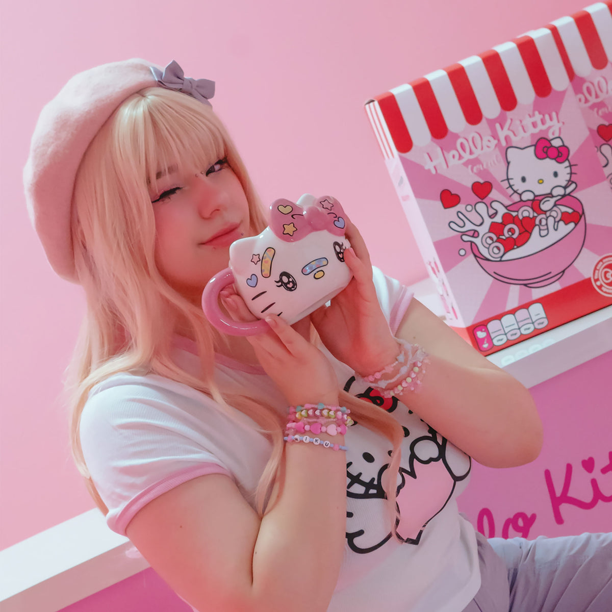 Imagen del producto Hello Kitty - Taza 3D Kawaii